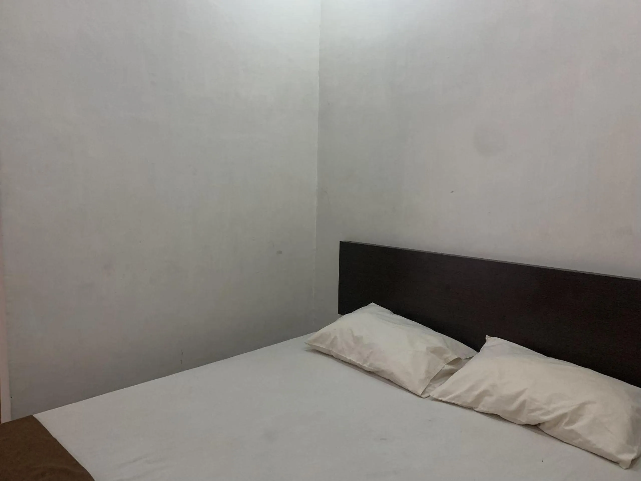 Bedroom, Bed in Hotel O Penginapan Laota Syariah Near Rumah Sakit Islam Faisal Makassar