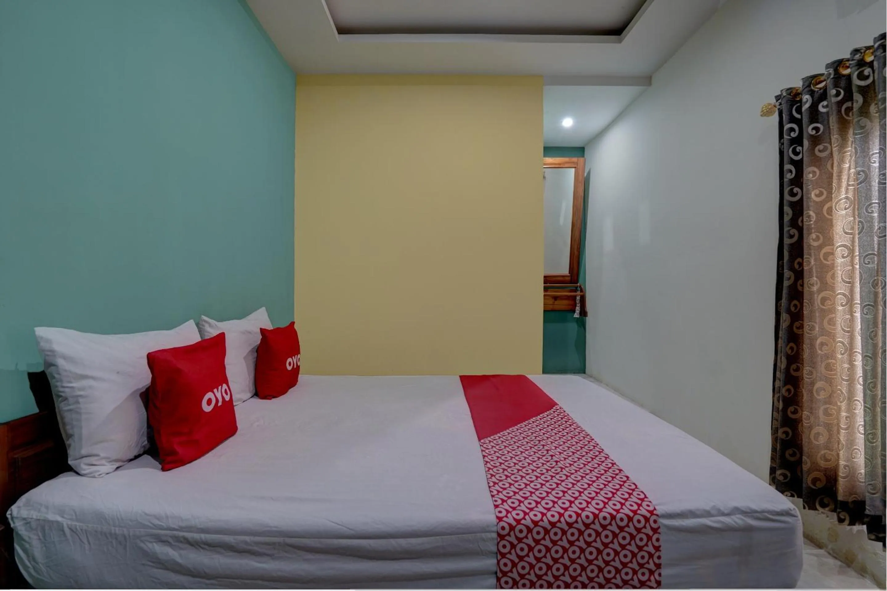 Bedroom, Bed in Hotel O Sahabat Syariah Near Plasa Telkom Bawean