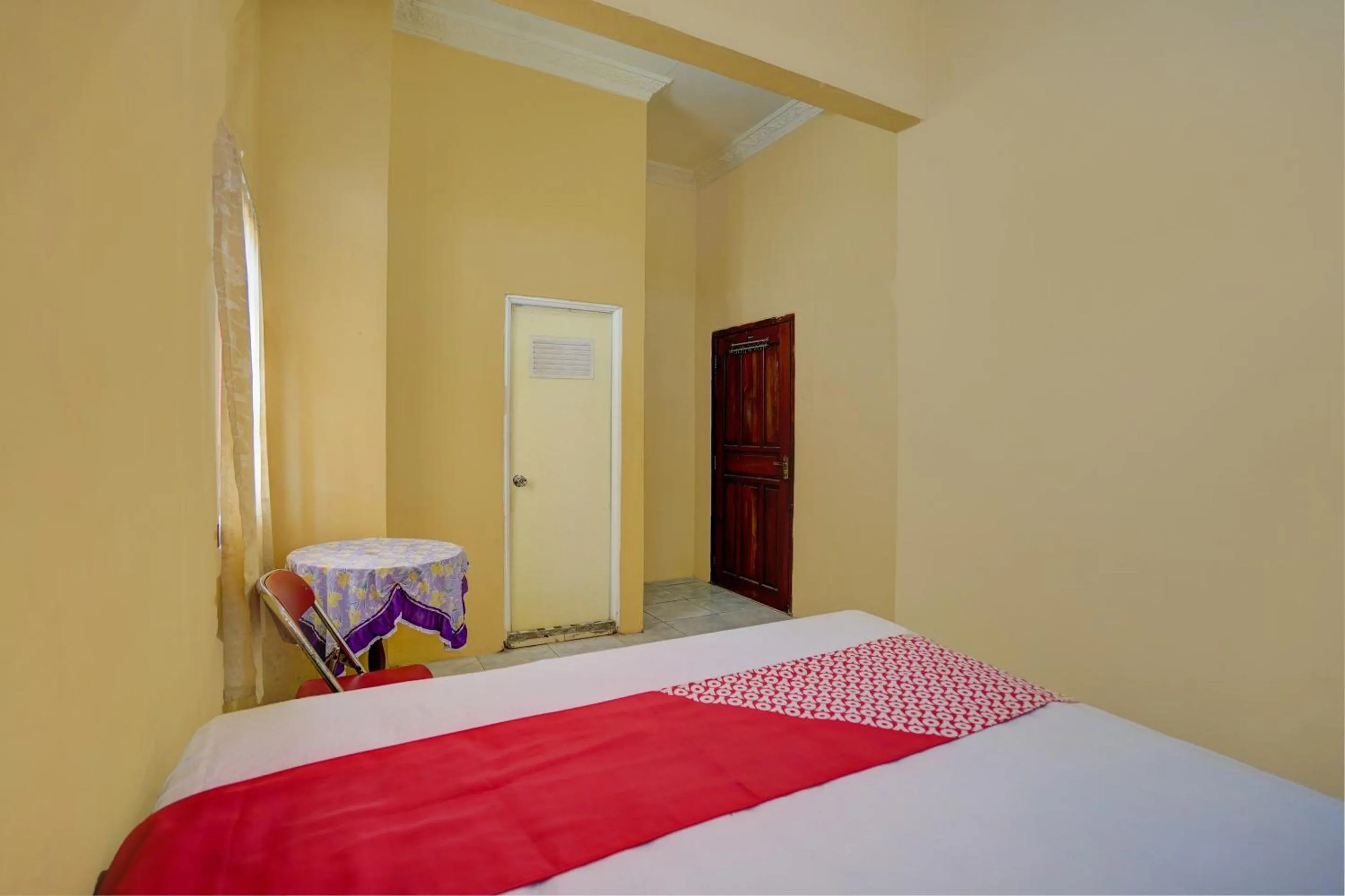 Bedroom, Bed in OYO 92903 Barokah Hotel Syariah