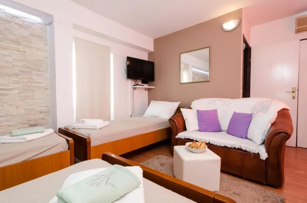 Studio in Guest House Ćuk