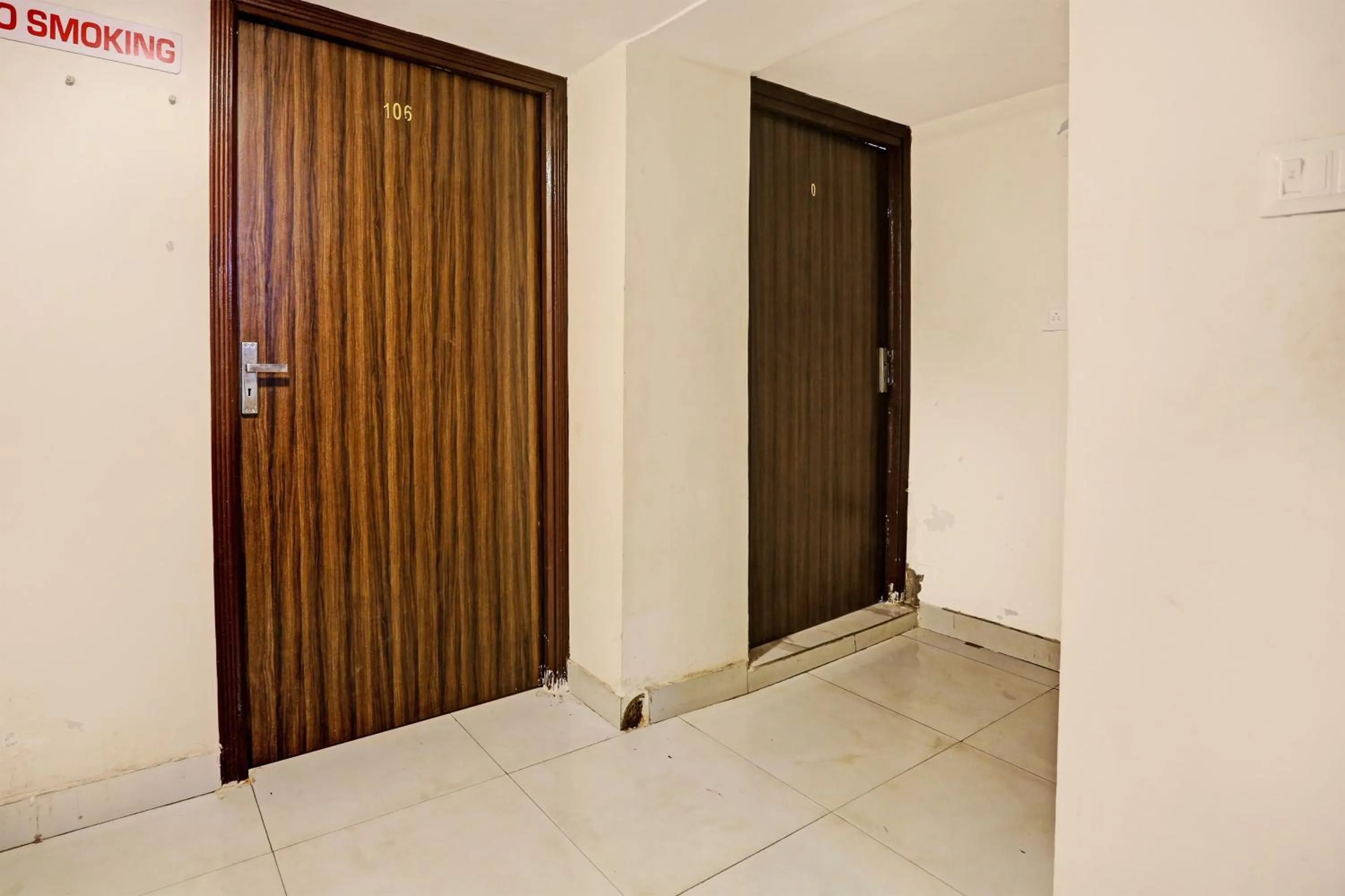 Lobby or reception in Hotel O Saffron Night Stay