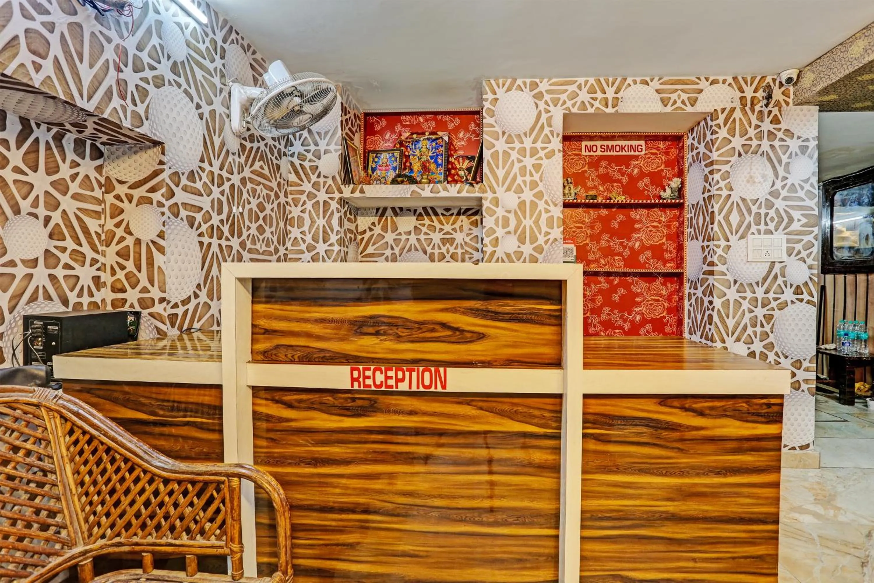 Lobby or reception in Hotel O Saffron Night Stay