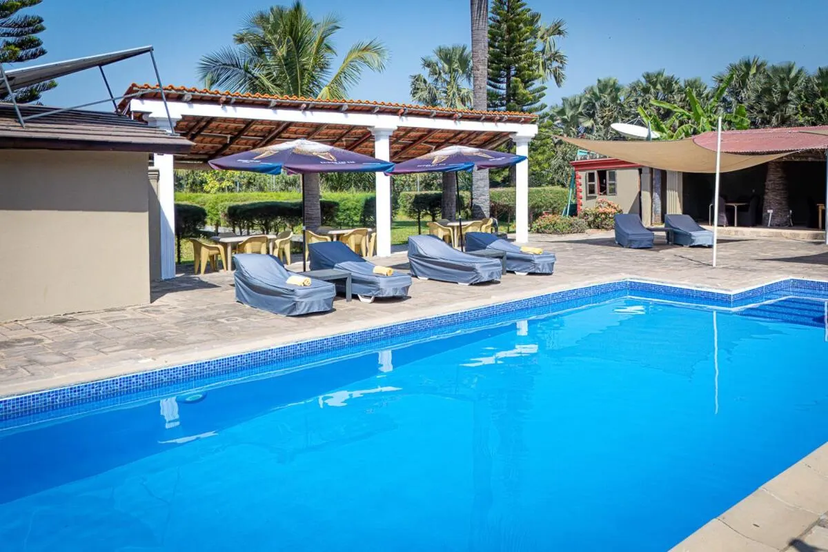 Swimming pool in Ocean Villa Heights