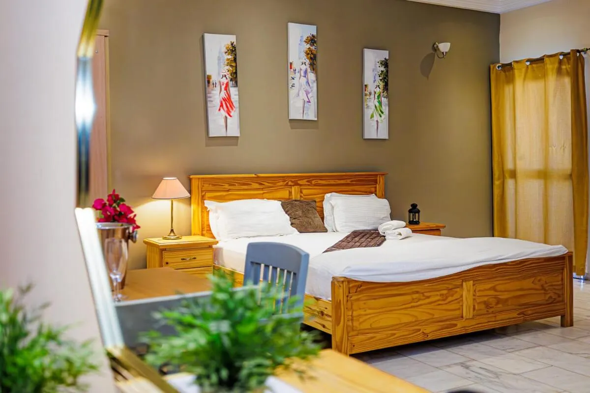 Bed in Ocean Villa Heights