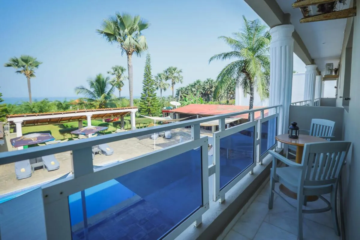 Balcony/Terrace in Ocean Villa Heights