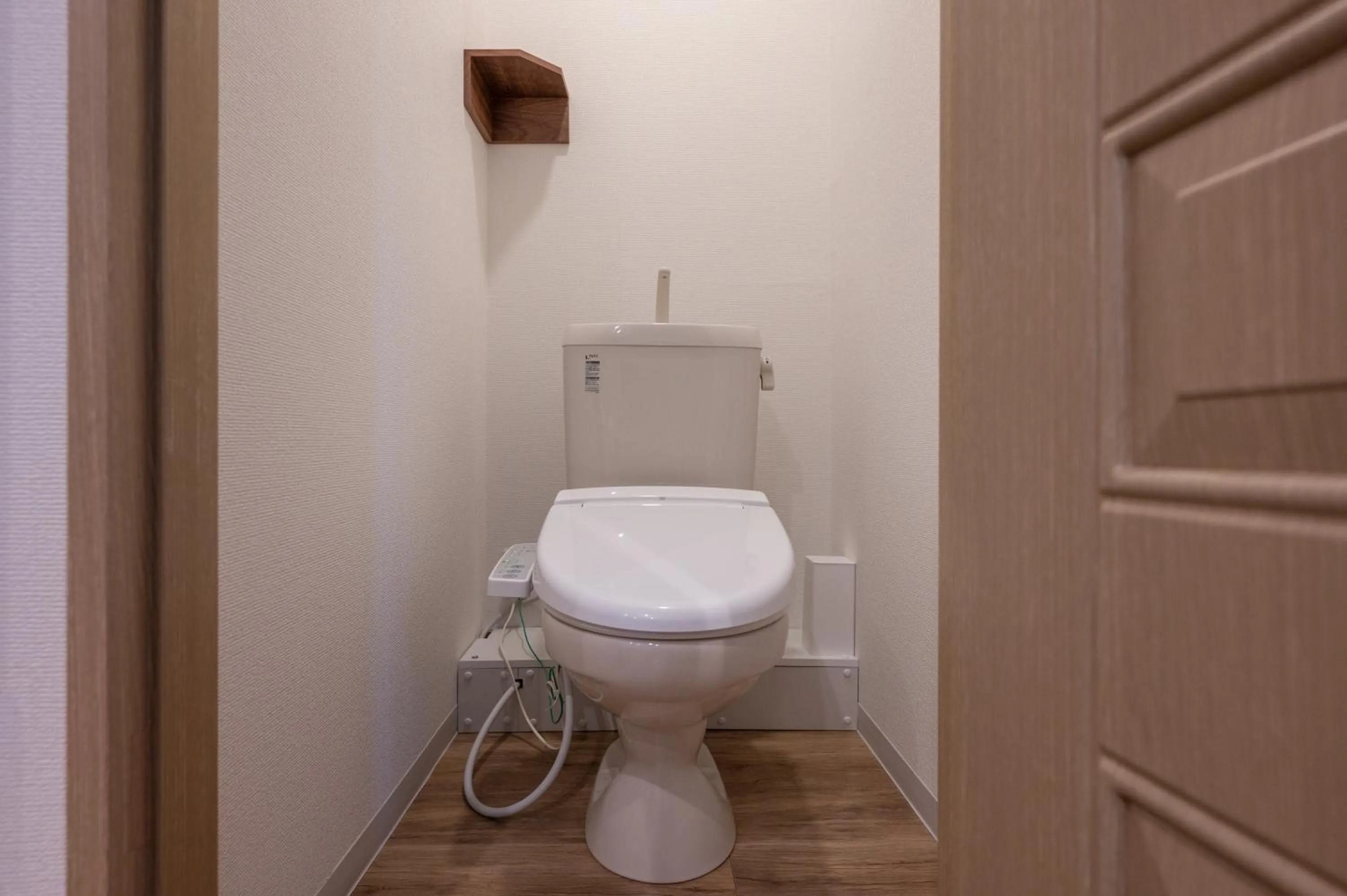 Toilet in HOTEL R9 The Yard Tomioka