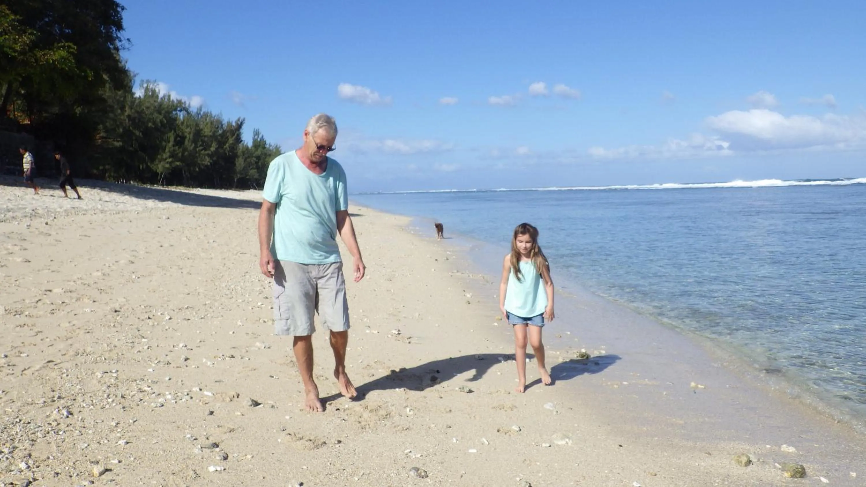 People in Hotel De la Plage