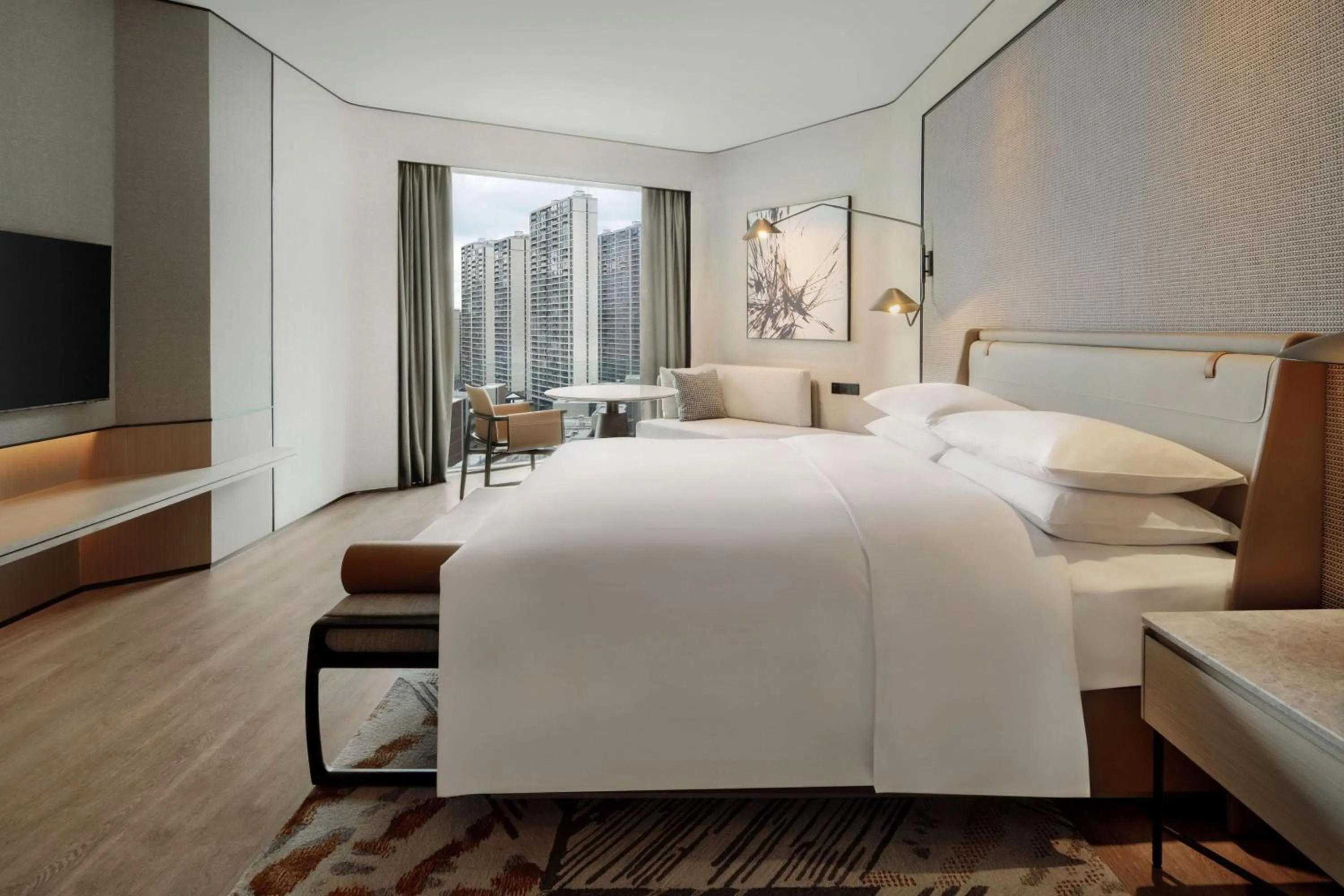 Photo of the whole room, Bed in Sheraton Taizhou