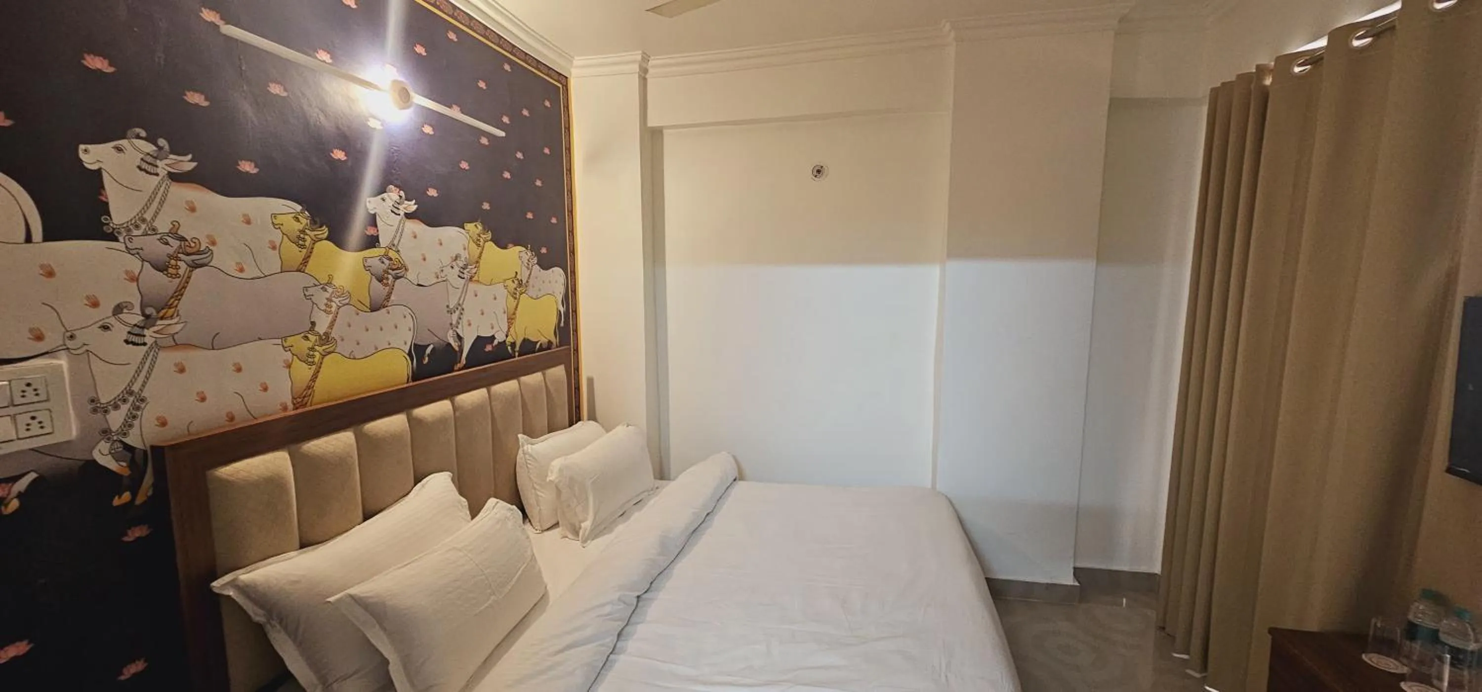 Bedroom, Bed in The Grand ND Resort- Kanha Tulsi Heights Behind Prem Mandir