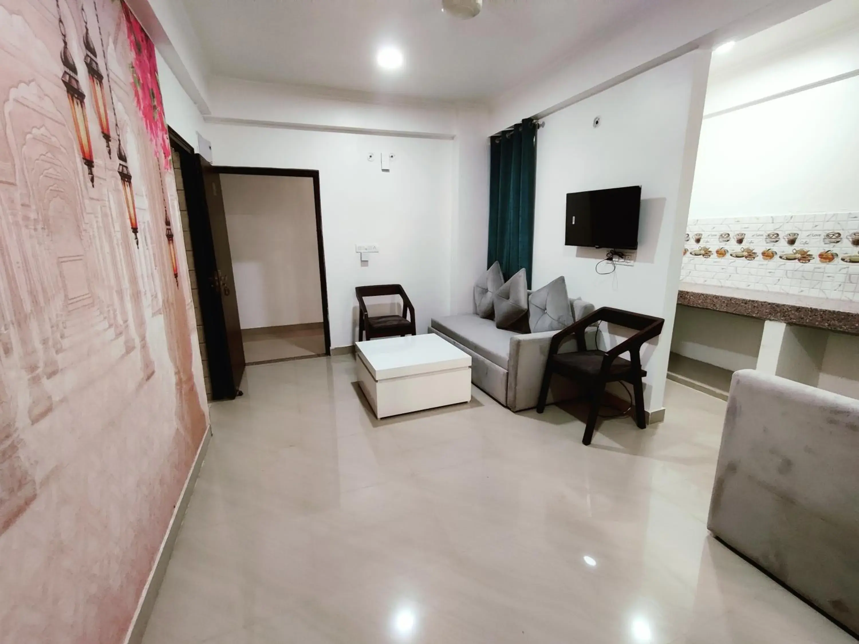 Living room in The Grand ND Resort- Kanha Tulsi Heights Behind Prem Mandir Living room in The Grand ND Resort- Kanha Tulsi Heights Behind Prem Mandir