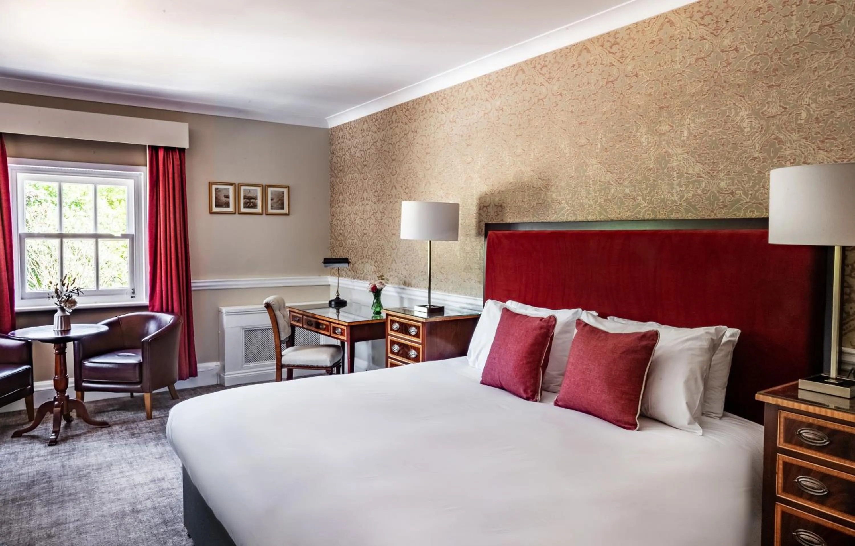 Bedroom, Bed in Chilston Park Hotel