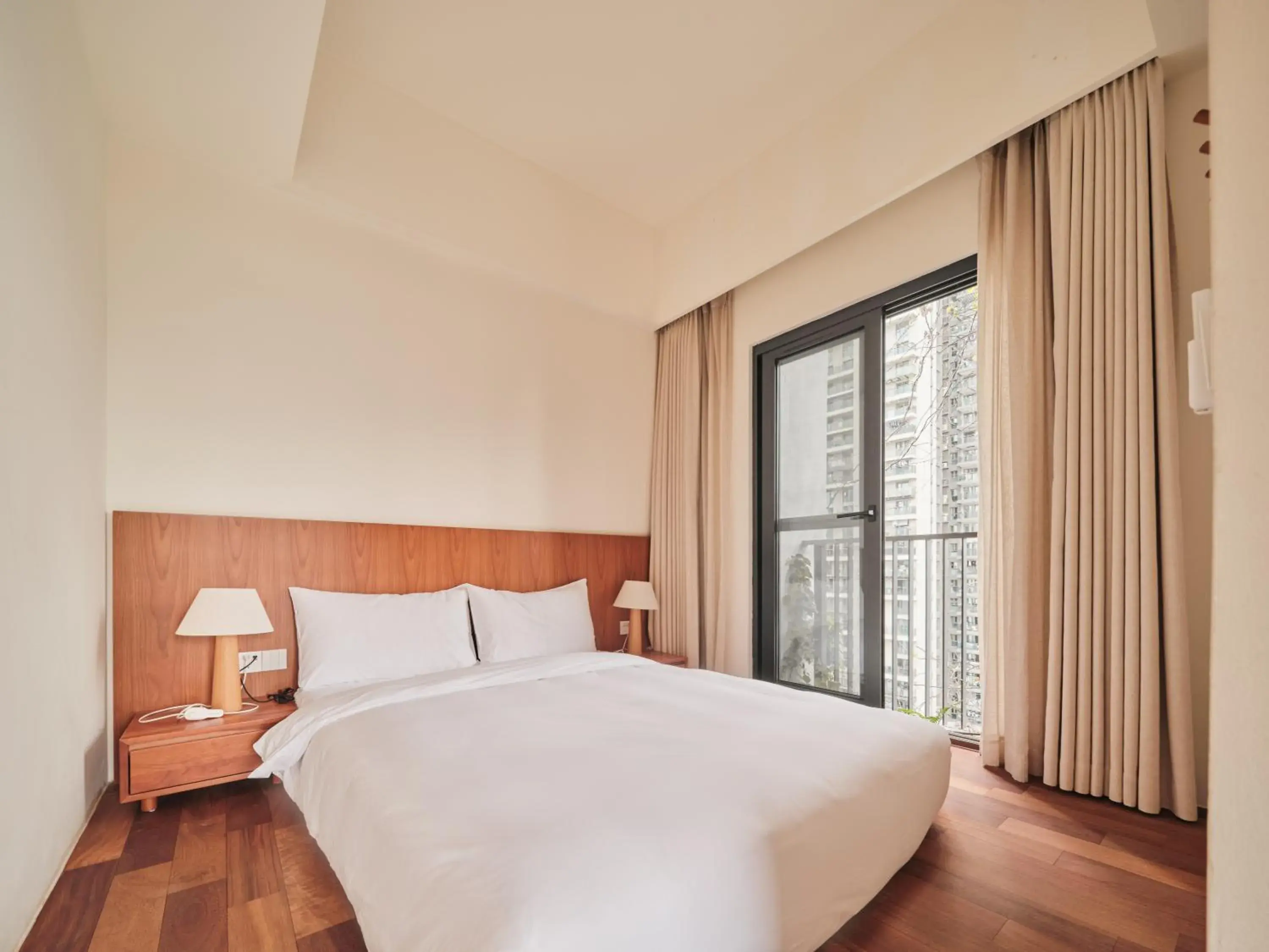 Apartment with Lake View in Wutong Hotel Apartment Bao'an Center Apartment with Lake View in Wutong Hotel Apartment Bao'an Center