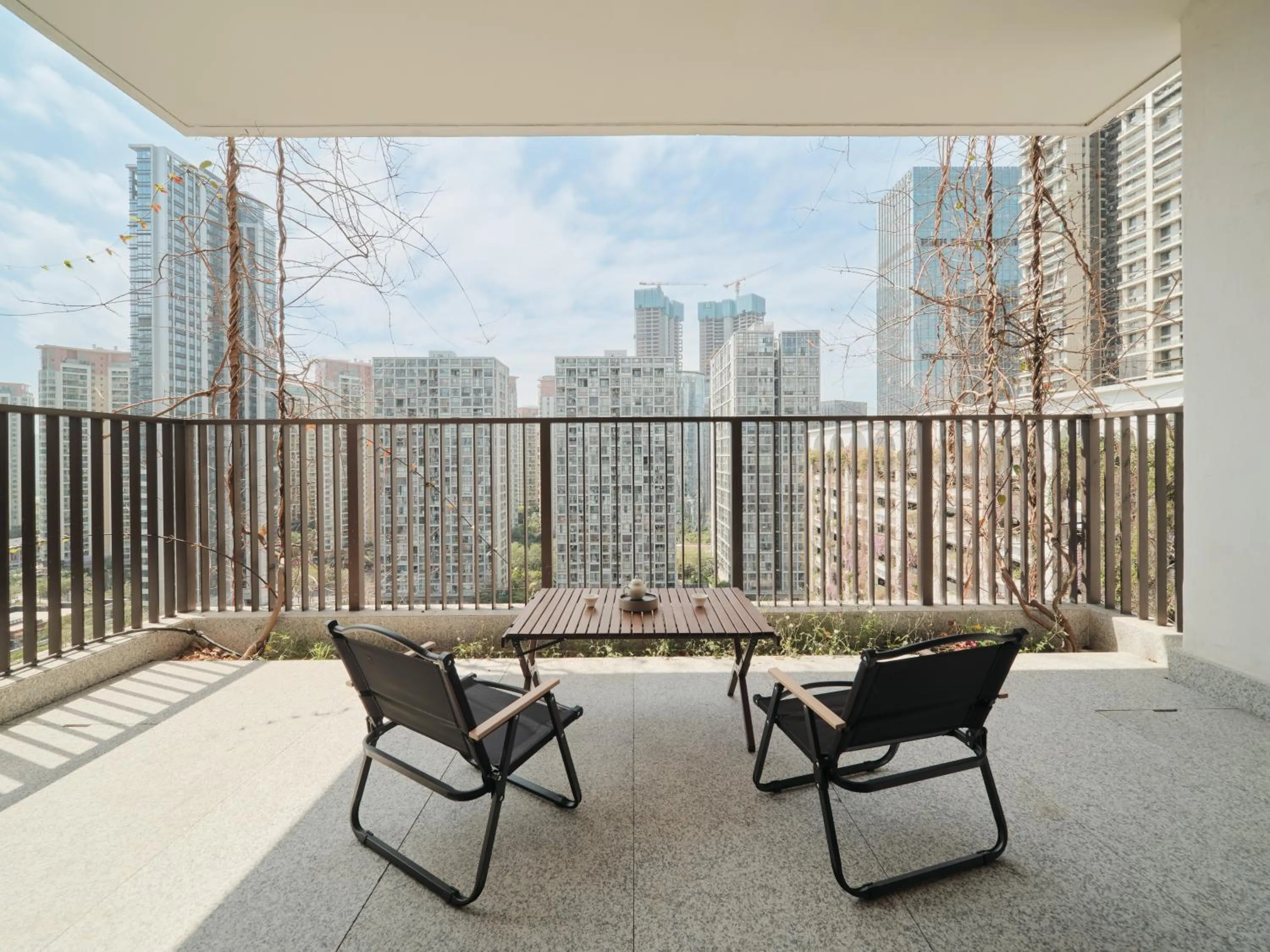 Balcony/Terrace in Wutong Hotel Apartment Bao'an Center