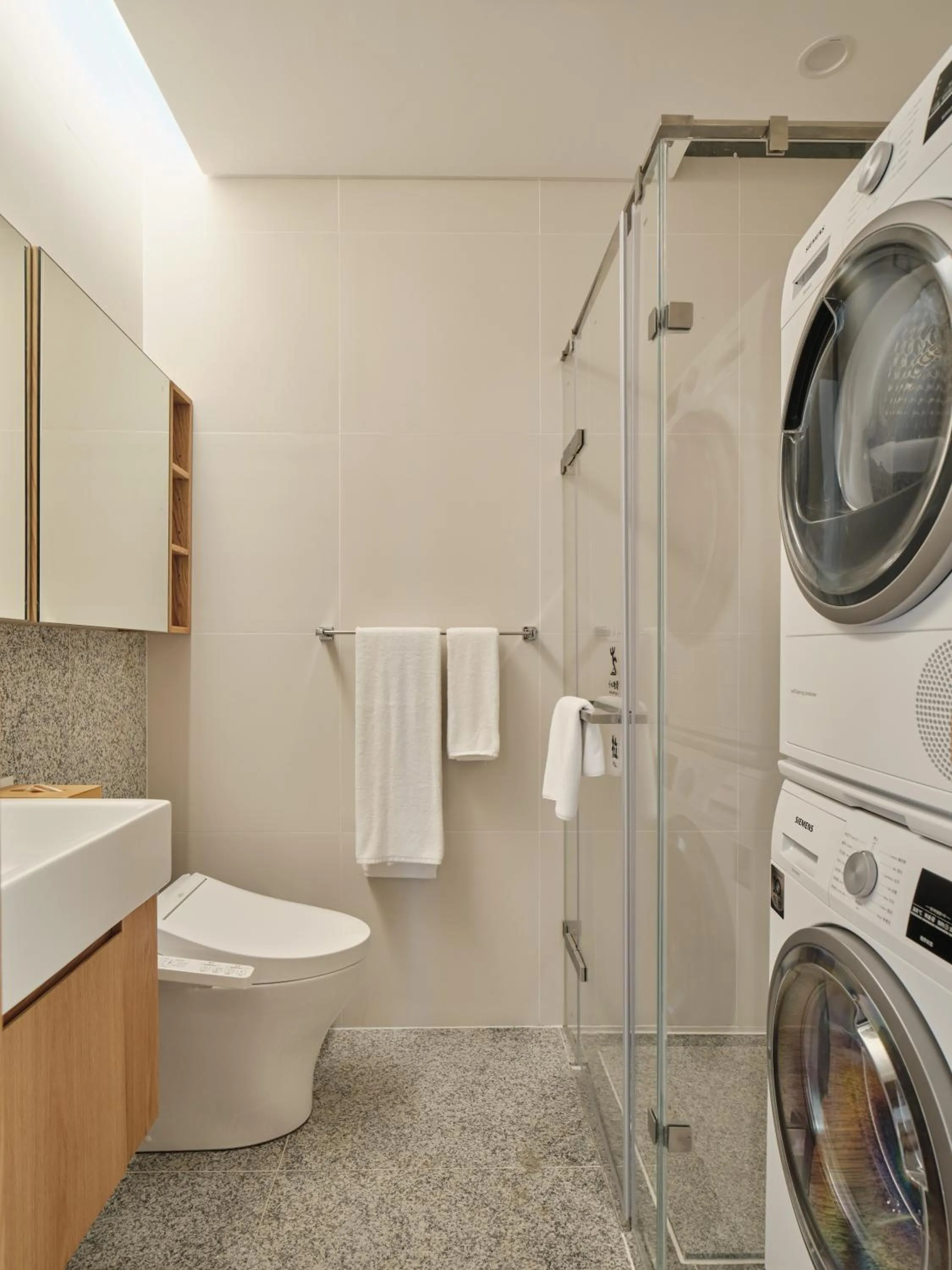 Toilet in Wutong Hotel Apartment Bao'an Center