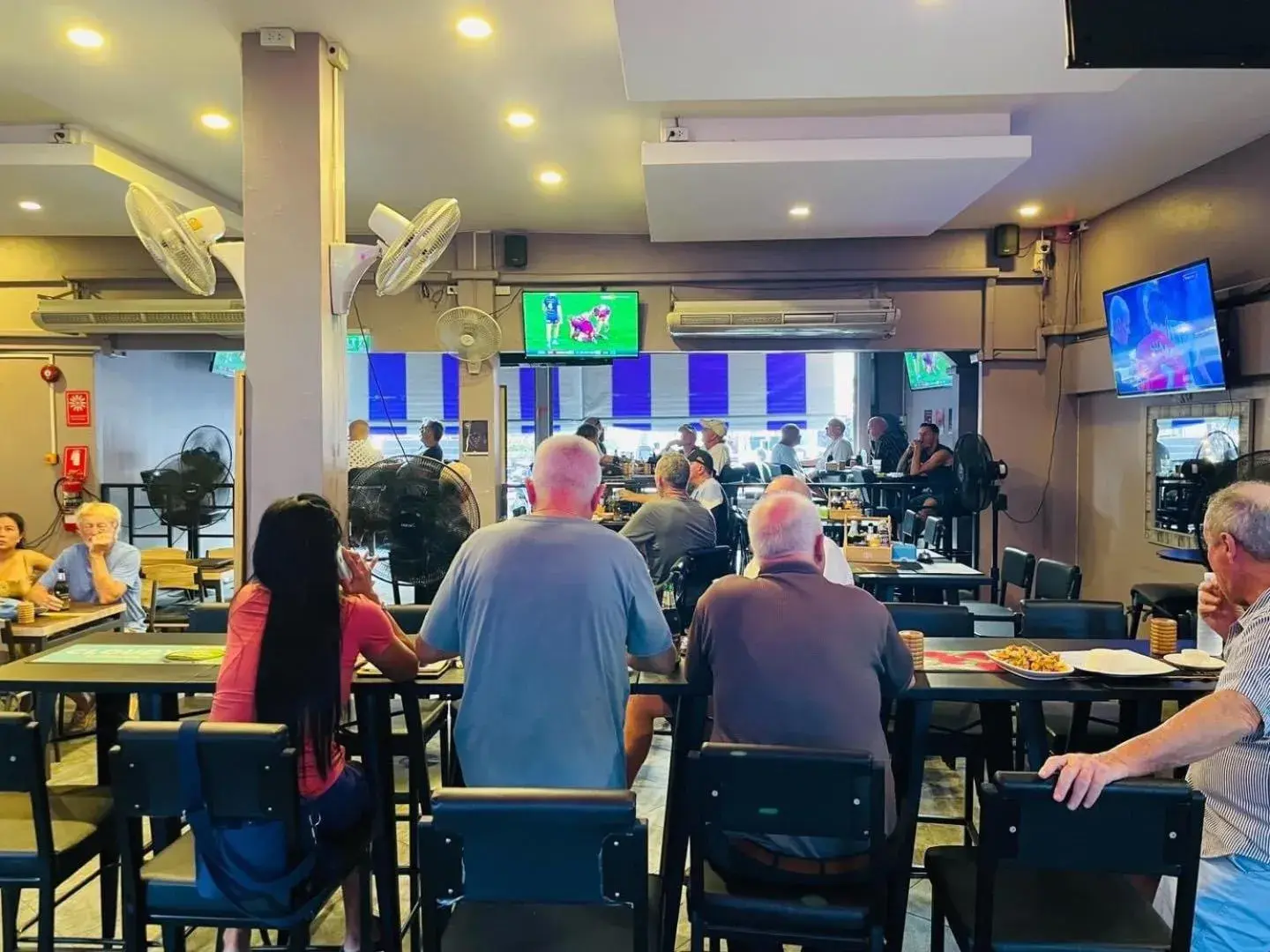 Restaurant/places to eat in The Sports Lounge Restaurant/places to eat in The Sports Lounge