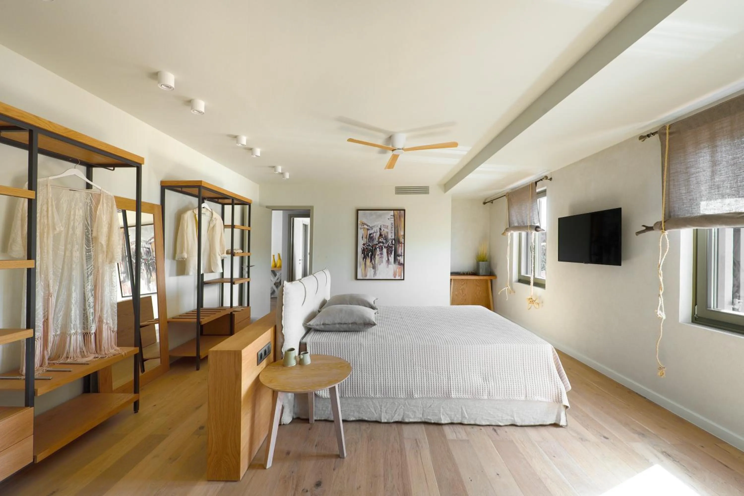 Bed in Kale Alti residences