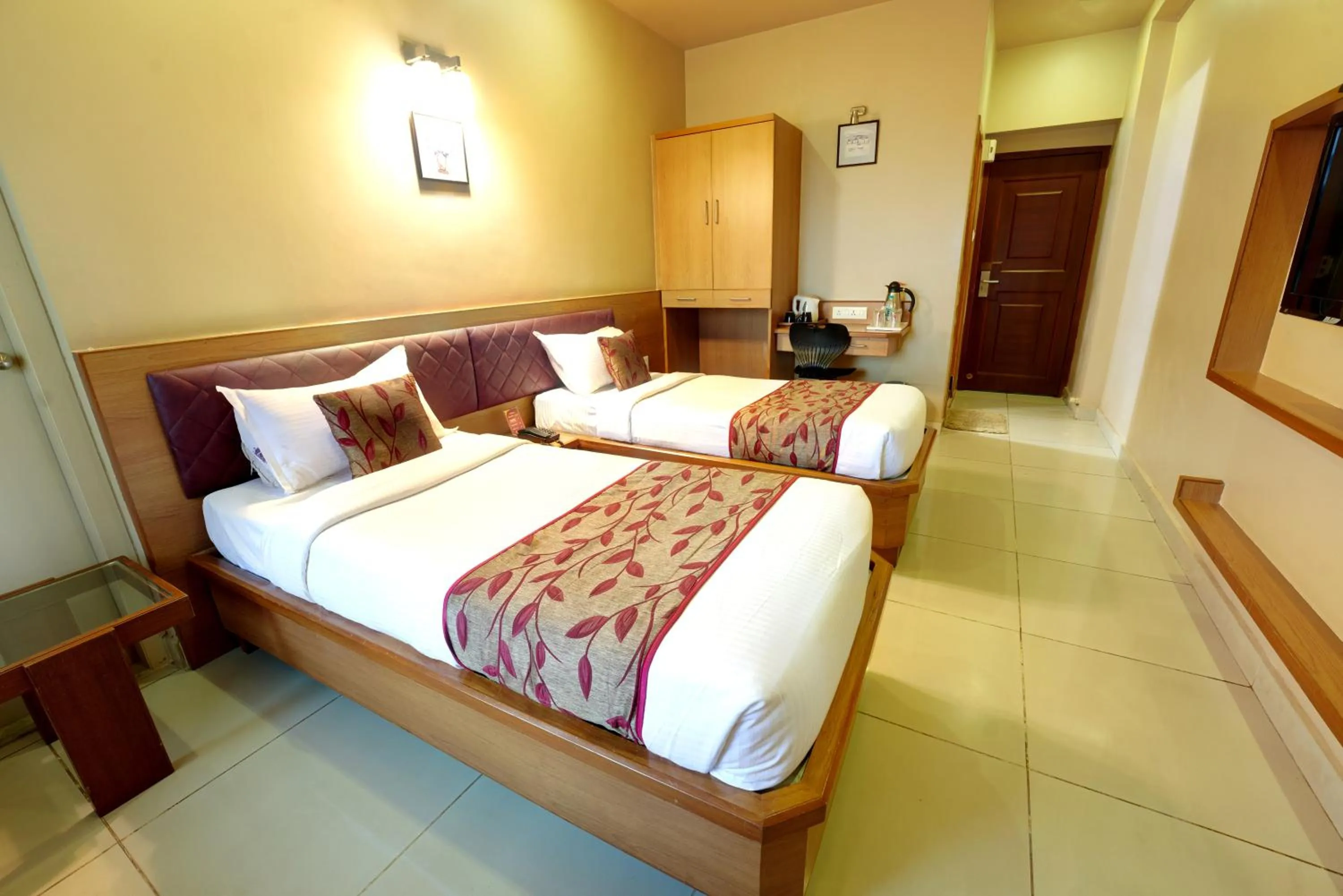 Bed in Hotel Prestige, Mangalore
