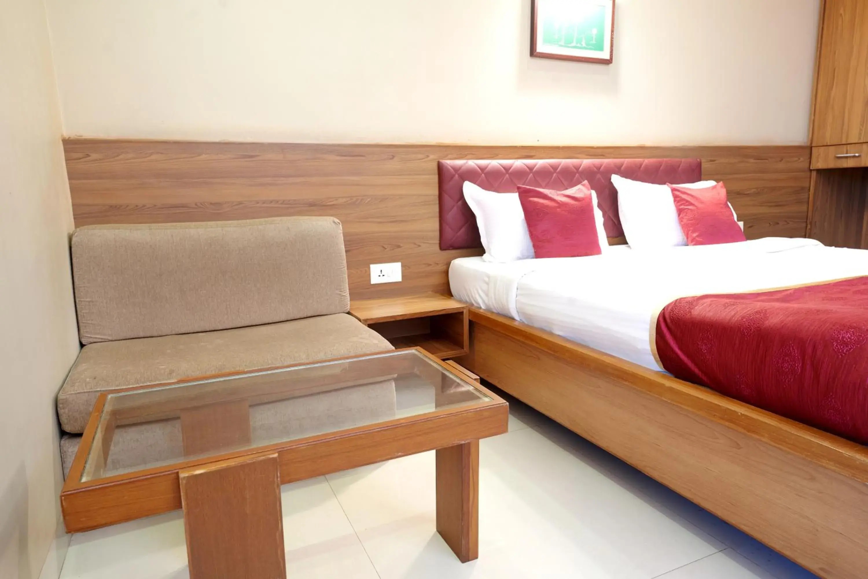 Bed in Hotel Prestige, Mangalore Bed in Hotel Prestige, Mangalore