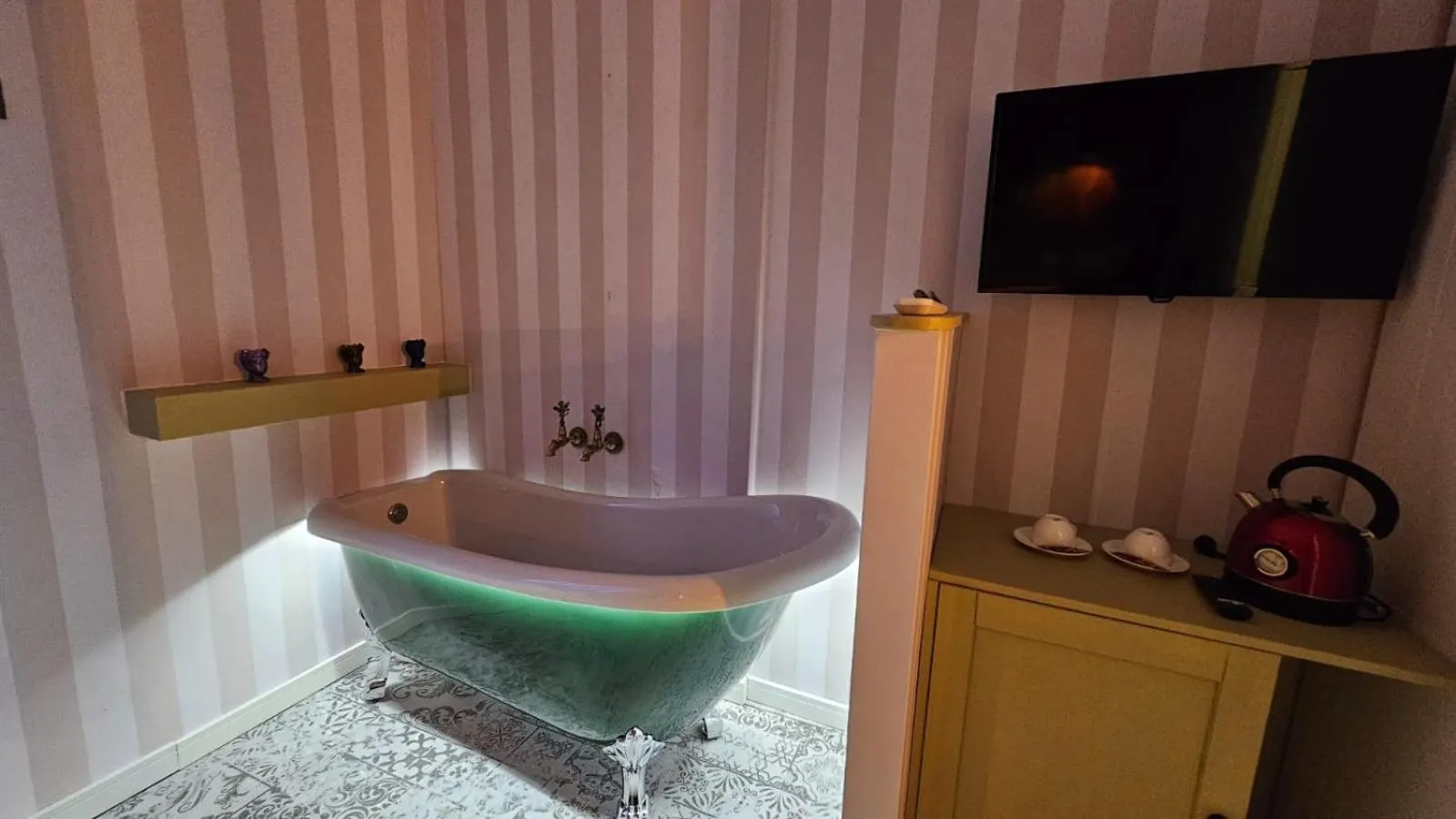 Photo of the whole room in Portofino Urla Boutique Hotel