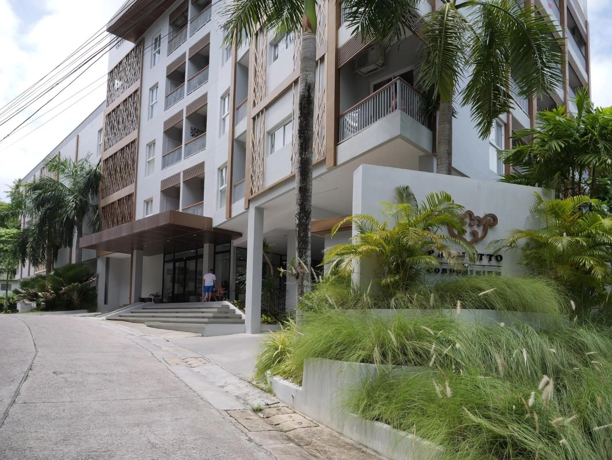 Property building in Karon beach apartment & sea view pool
