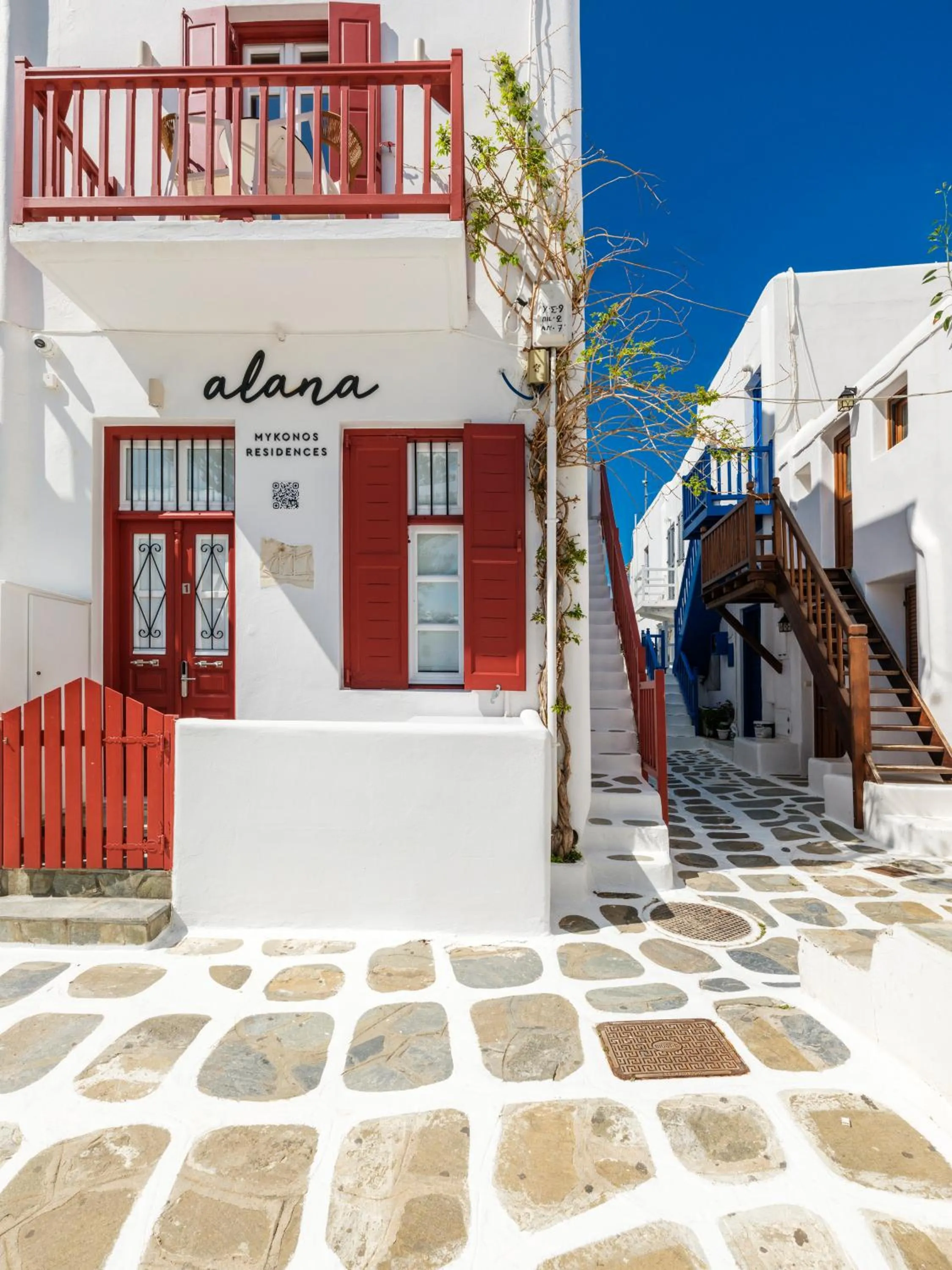 Property building in Alana Mykonos
