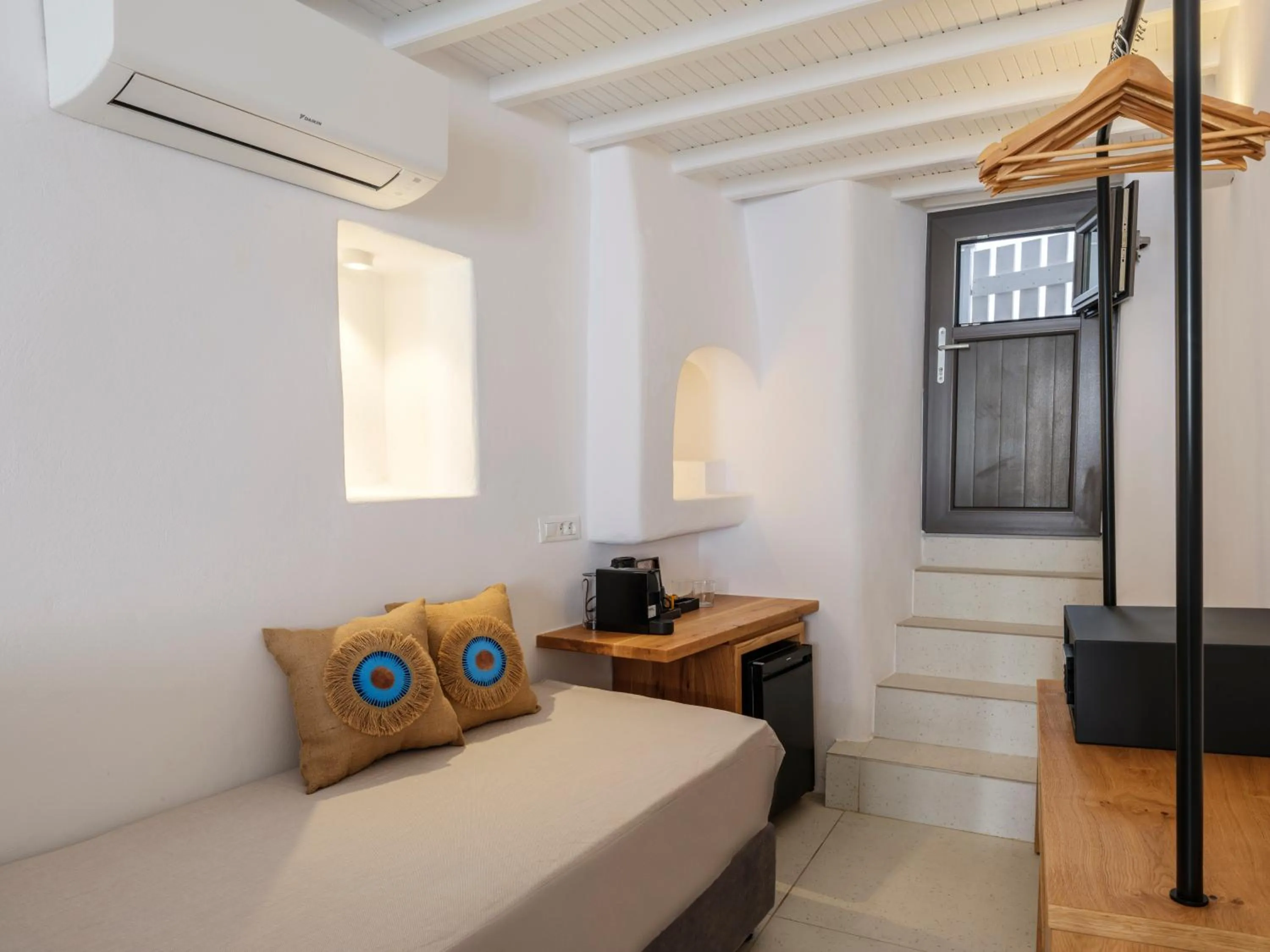 Coffee/tea facilities in Alana Mykonos