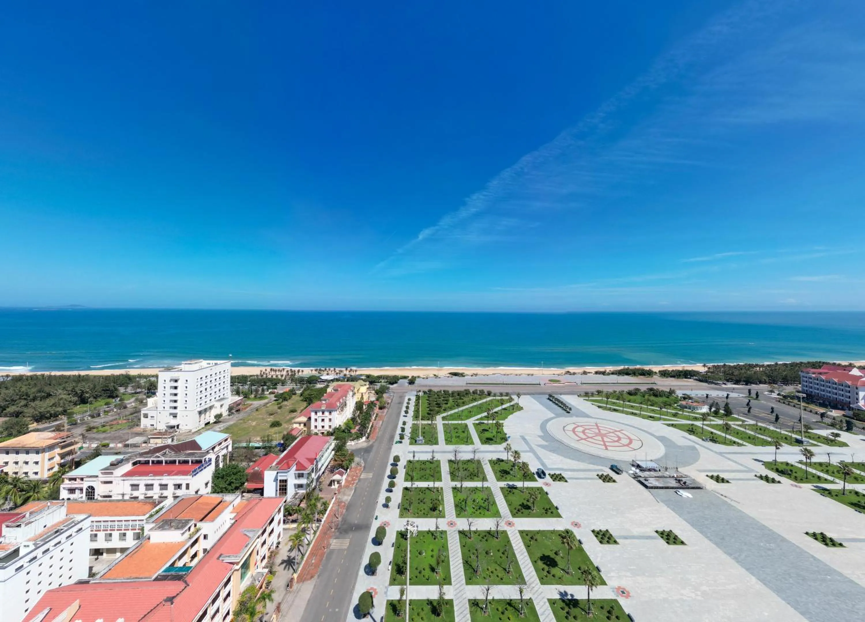 Property building in Wink Tuy Hoa Beach, Unscripted by Hyatt