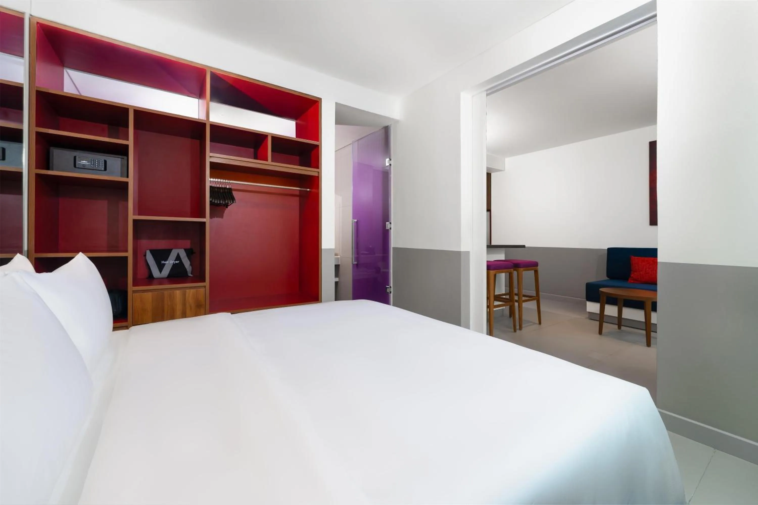 Photo of the whole room, Bed in Wink Tuy Hoa Beach, Unscripted by Hyatt