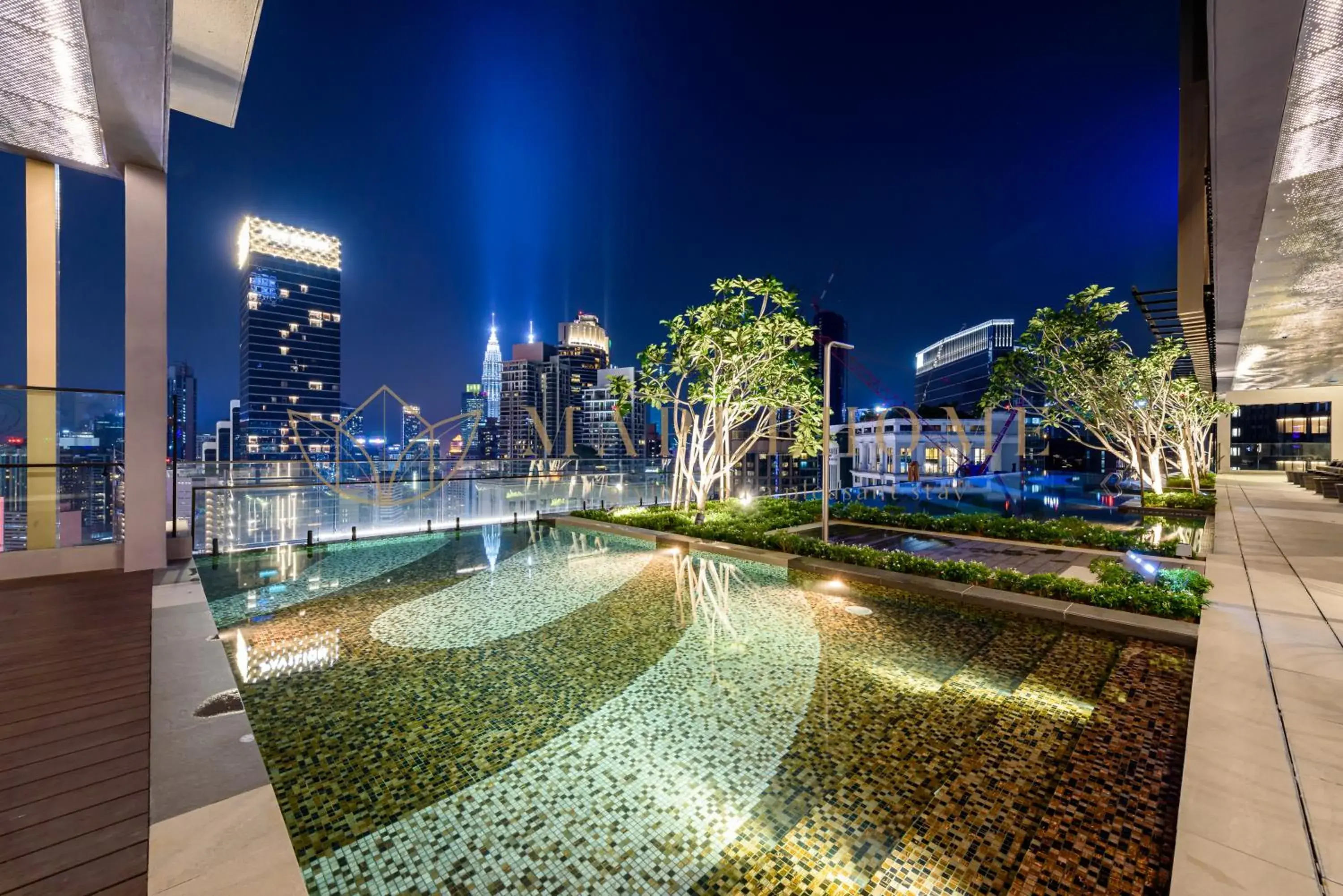 Swimming pool in Axon Premier Suites Kuala Lumpur Swimming pool in Axon Premier Suites Kuala Lumpur
