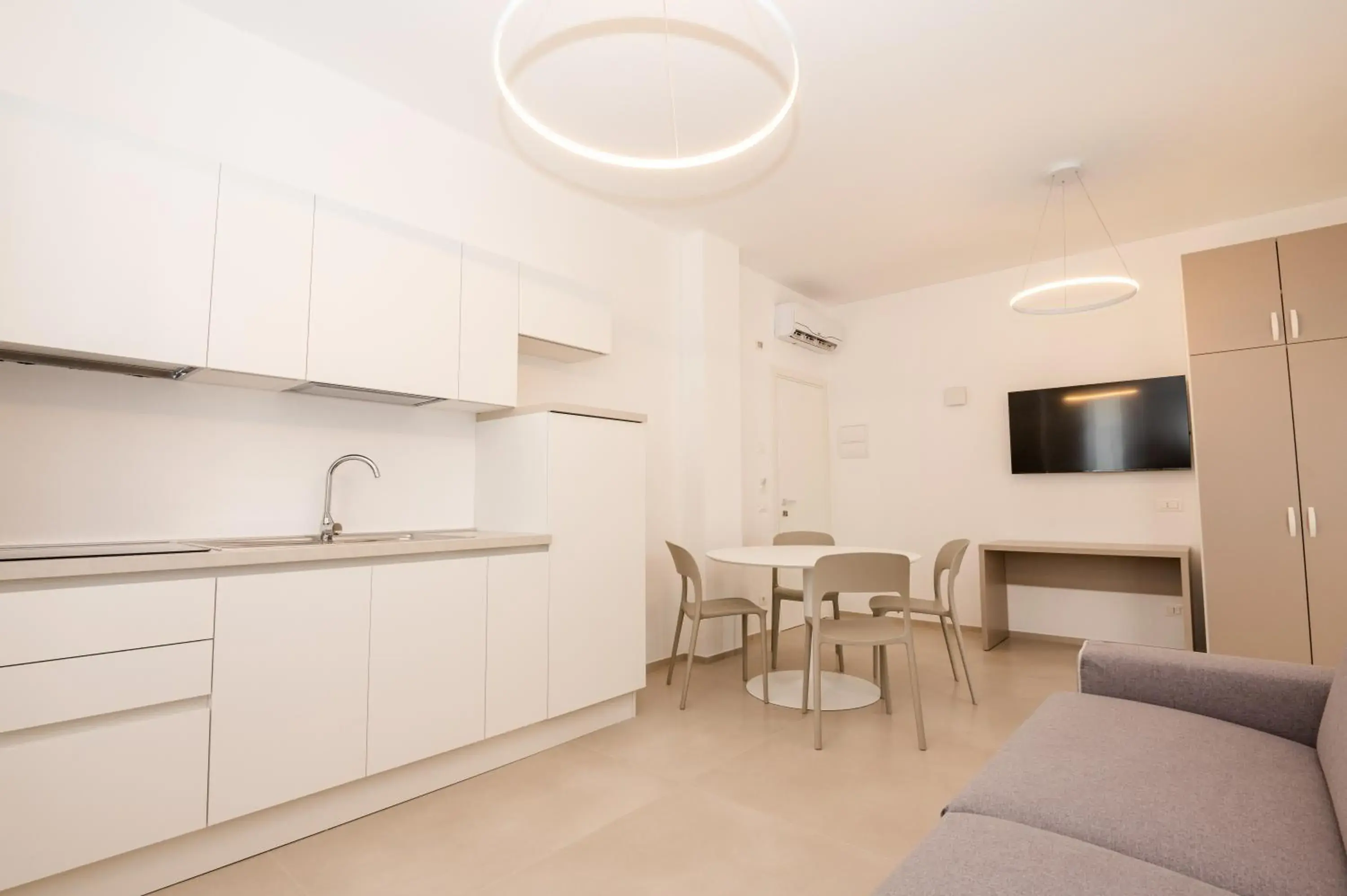 One-Bedroom Apartment - single occupancy in Agorà Vieste Rooms & Apartments One-Bedroom Apartment - single occupancy in Agorà Vieste Rooms & Apartments