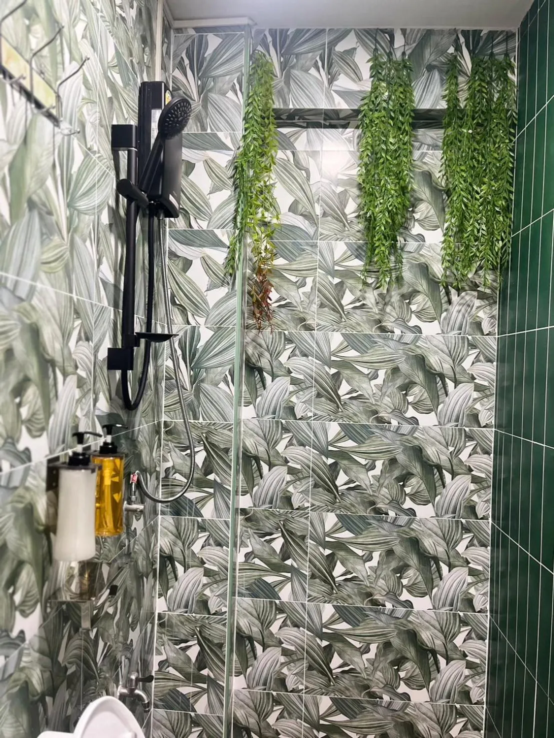 Bathroom in DonMueang station hotel