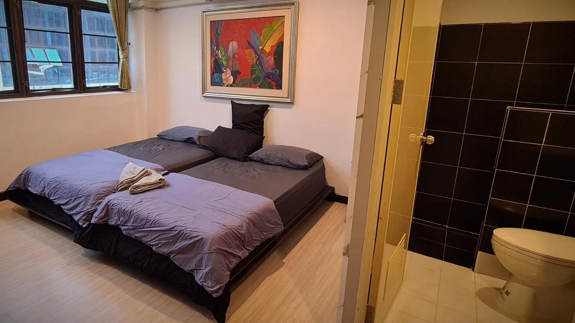 Bedroom, Bed in DonMueang station hotel