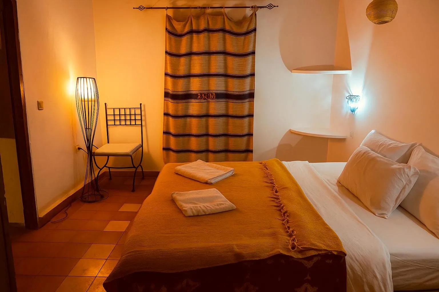 Bed in Auberge La Fibule Du Dades