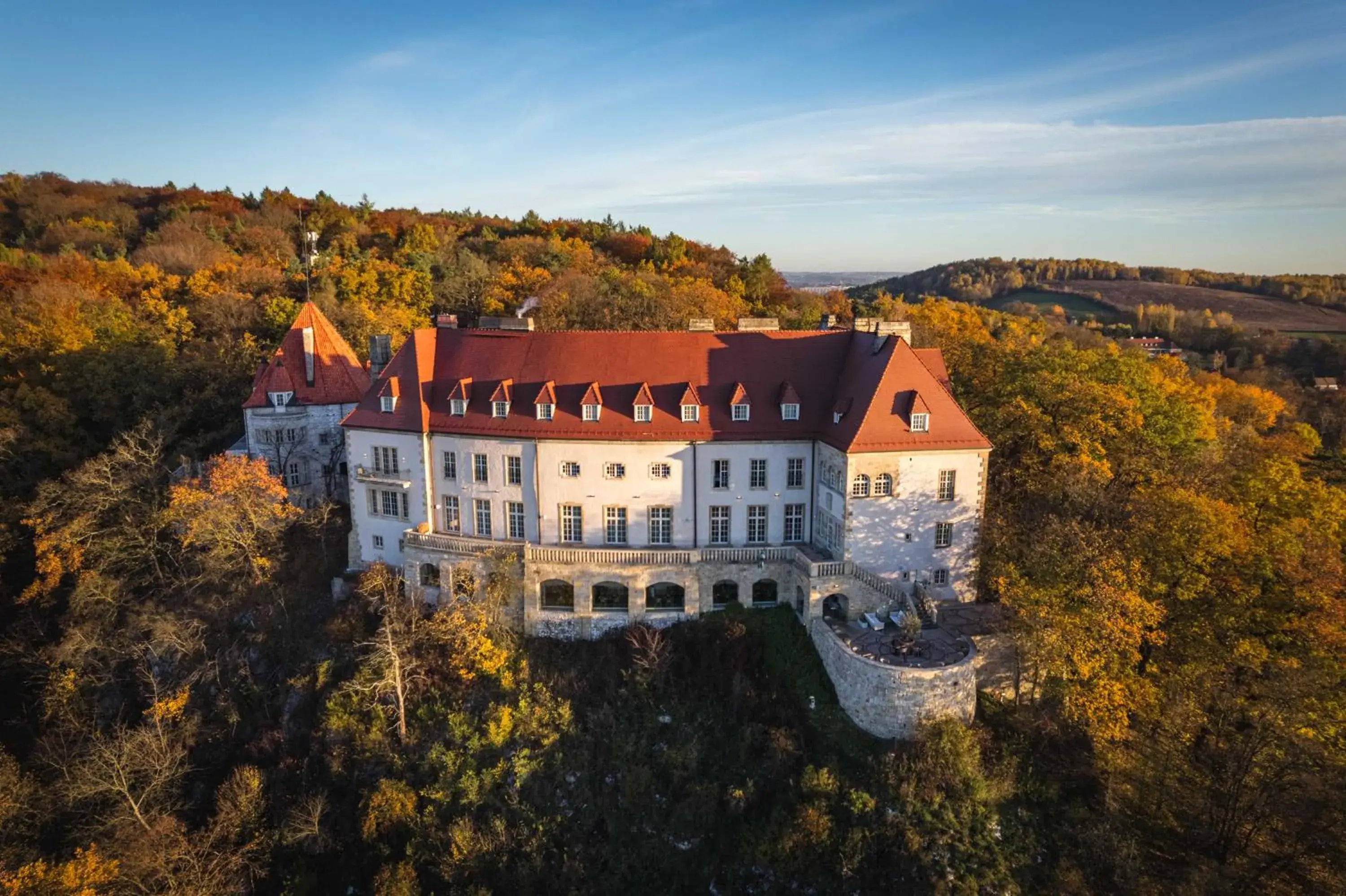 Property building in Zinar Castle Property building in Zinar Castle
