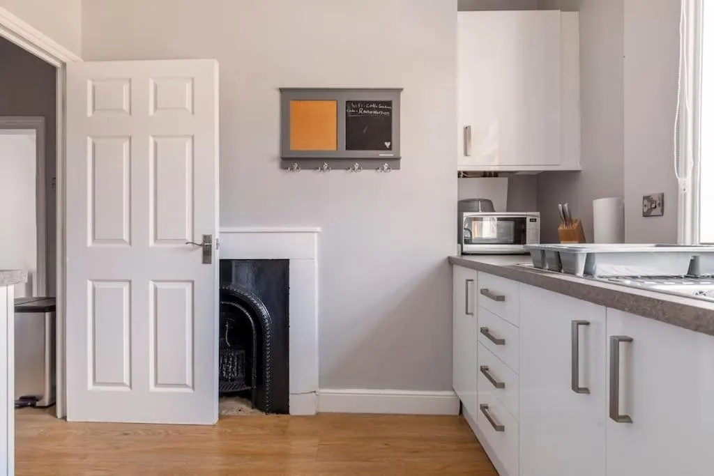 Coffee/tea facilities in Castle Garden View