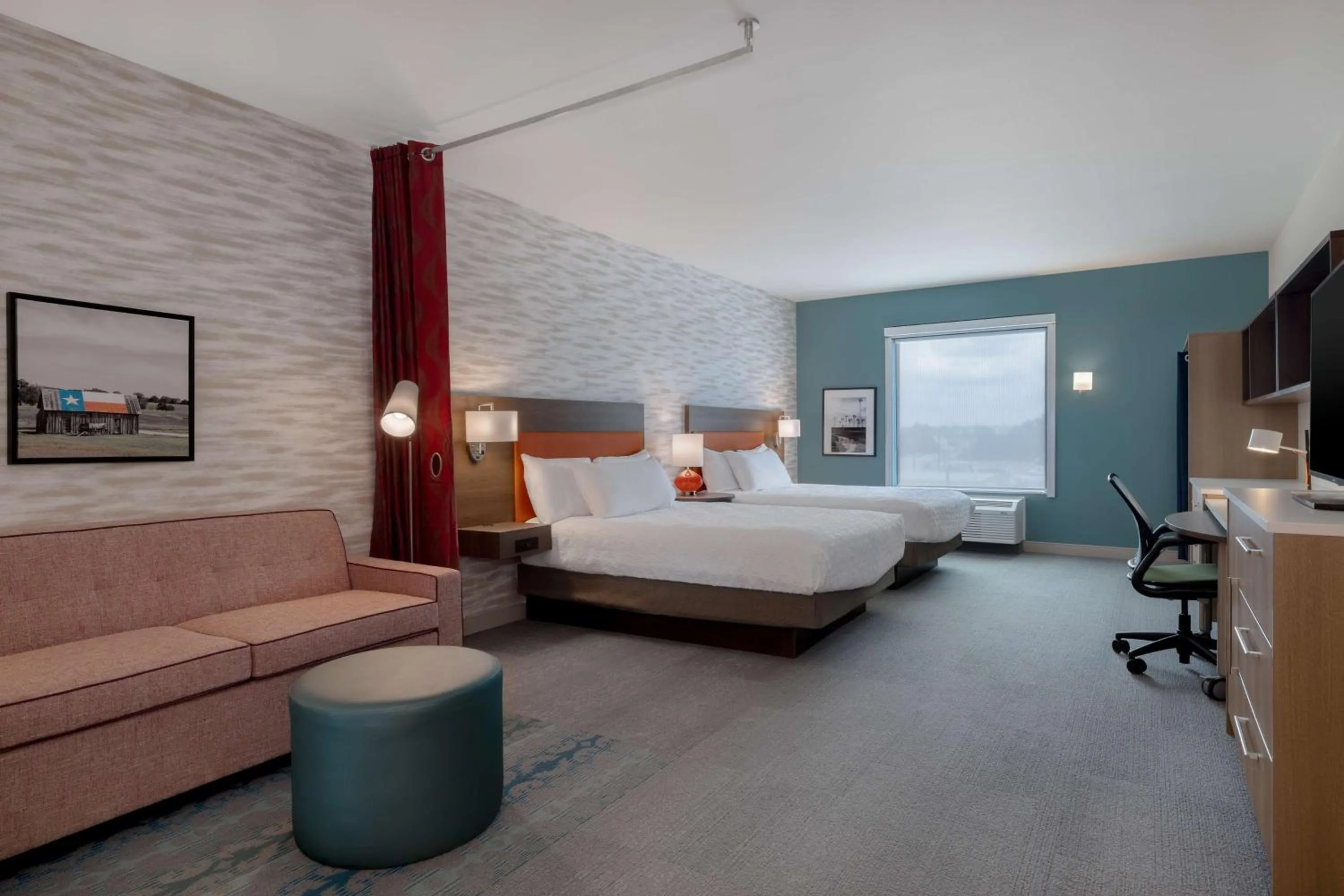 Bed in Home2 Suites By Hilton Brownwood