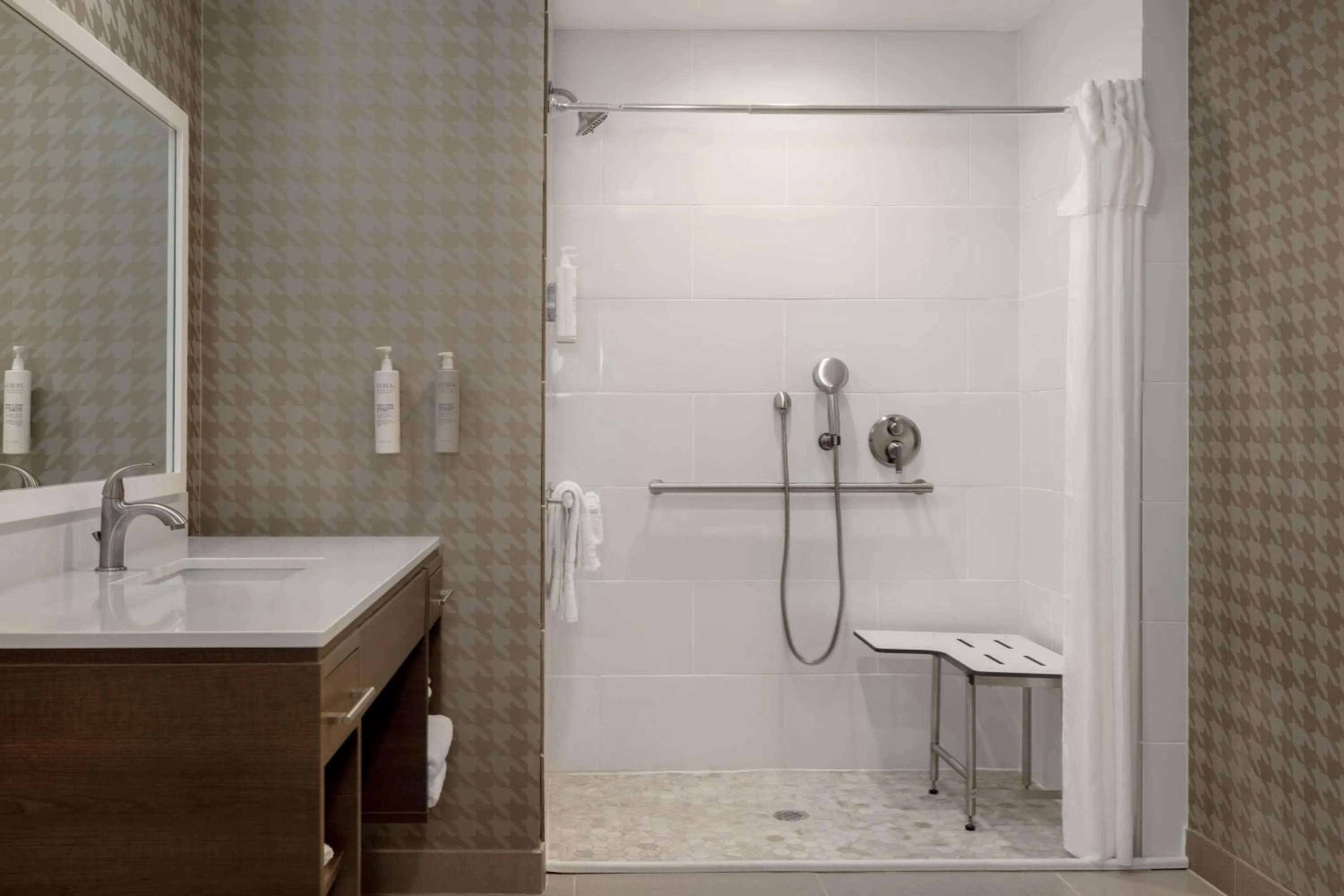 Bathroom in Home2 Suites By Hilton Brownwood