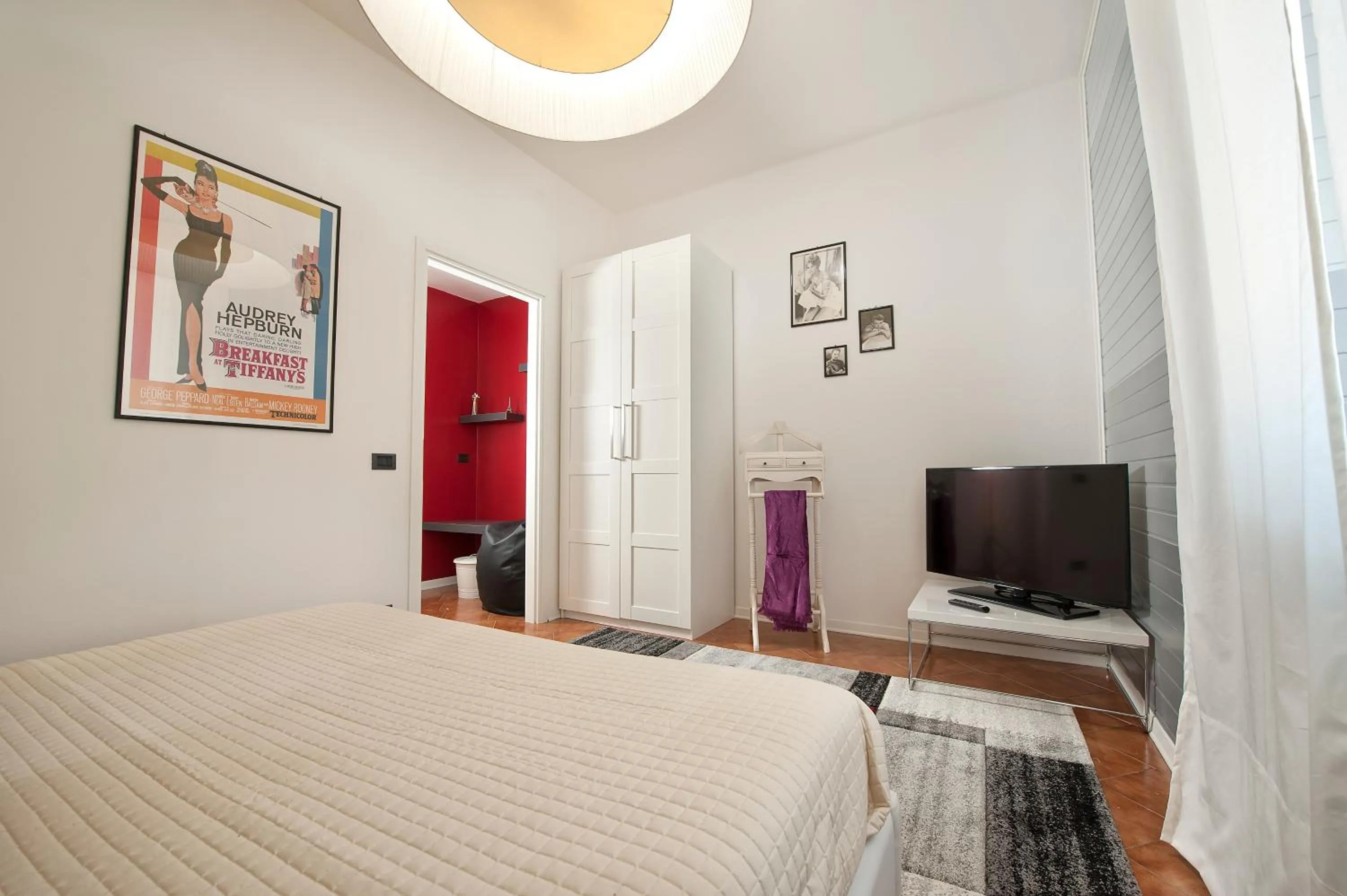 Photo of the whole room, Bed in Verona Maison