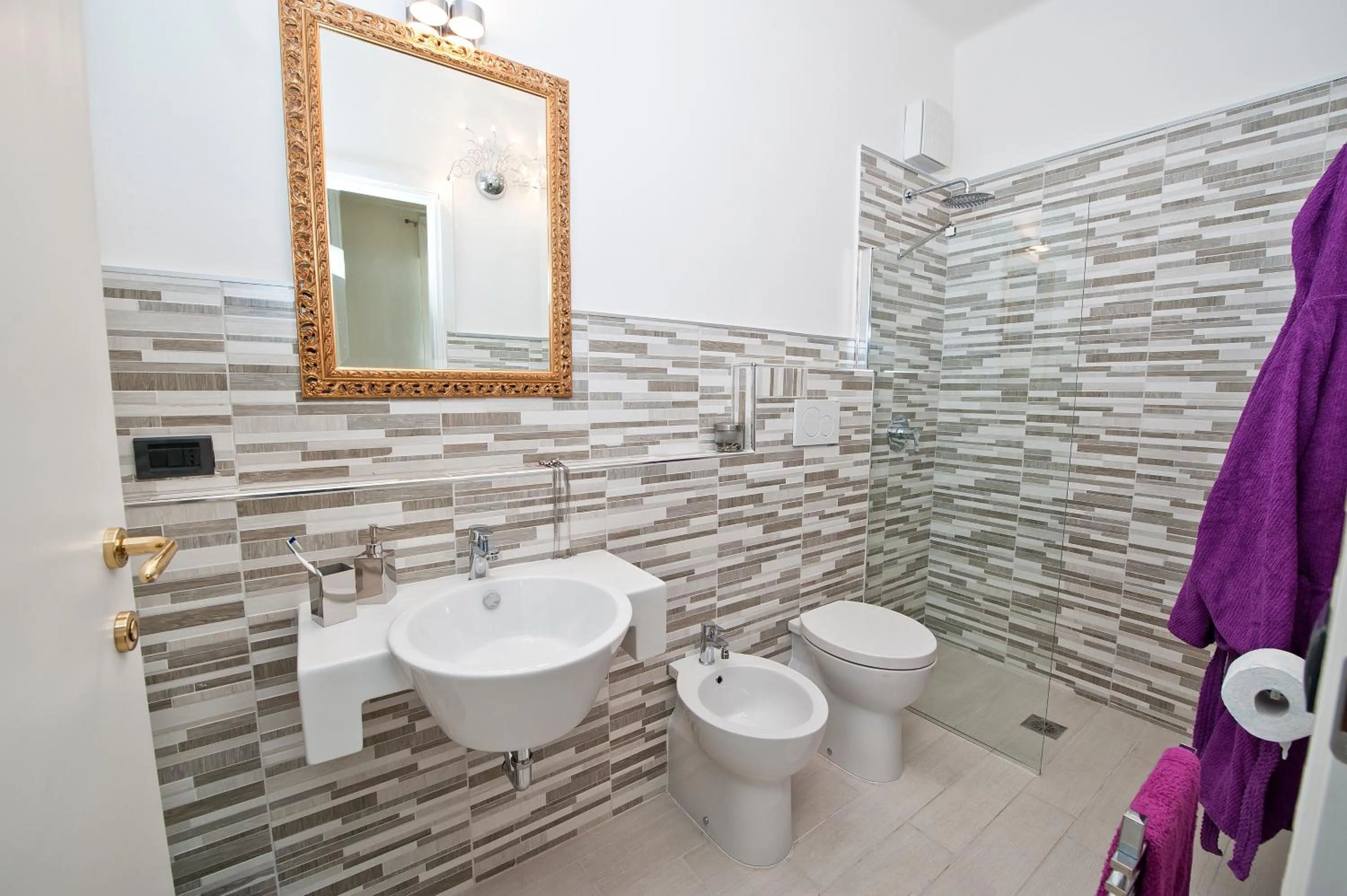 Bathroom in Verona Maison