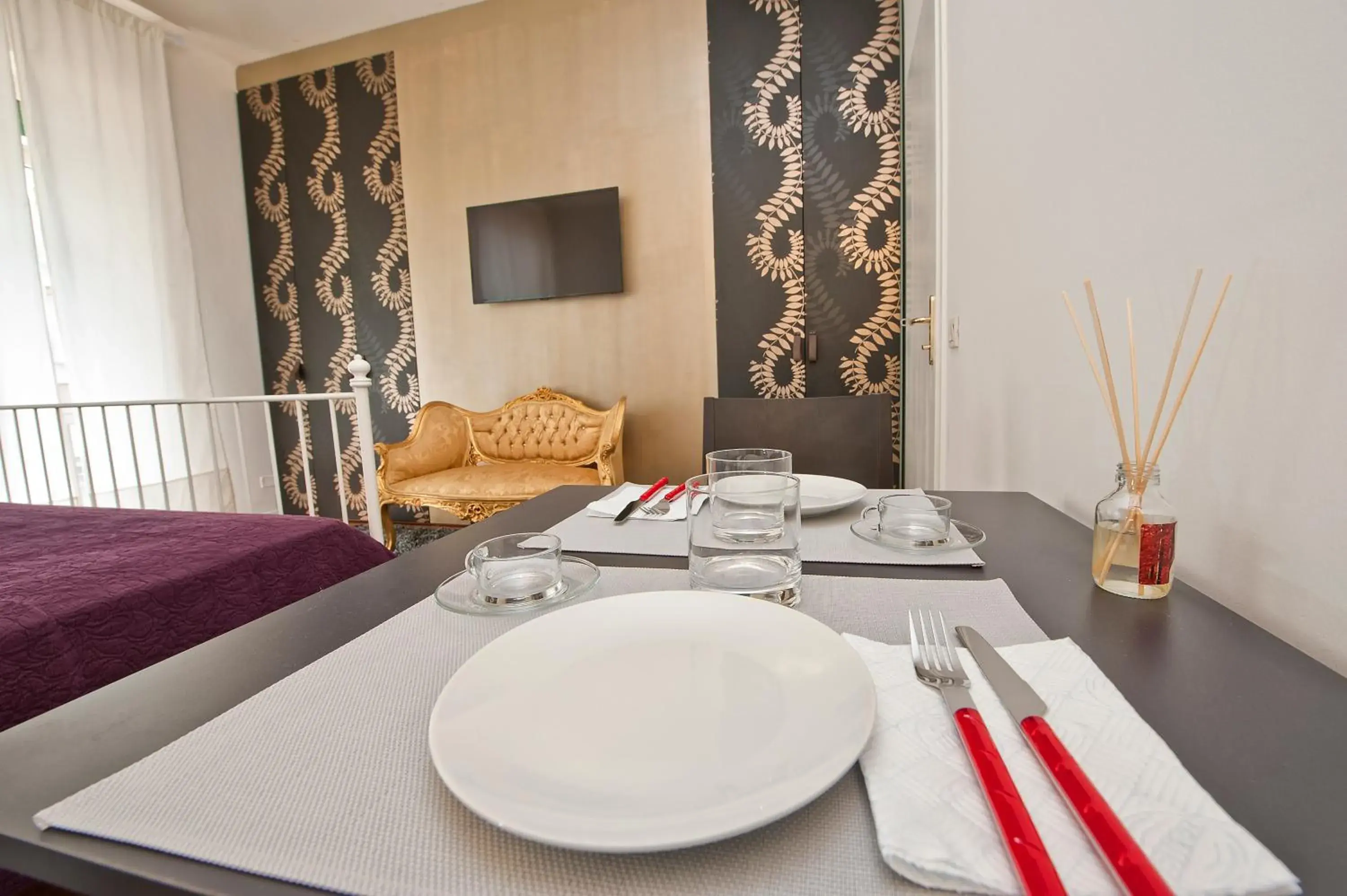 Double Room with Shared Bathroom in Verona Maison Double Room with Shared Bathroom in Verona Maison