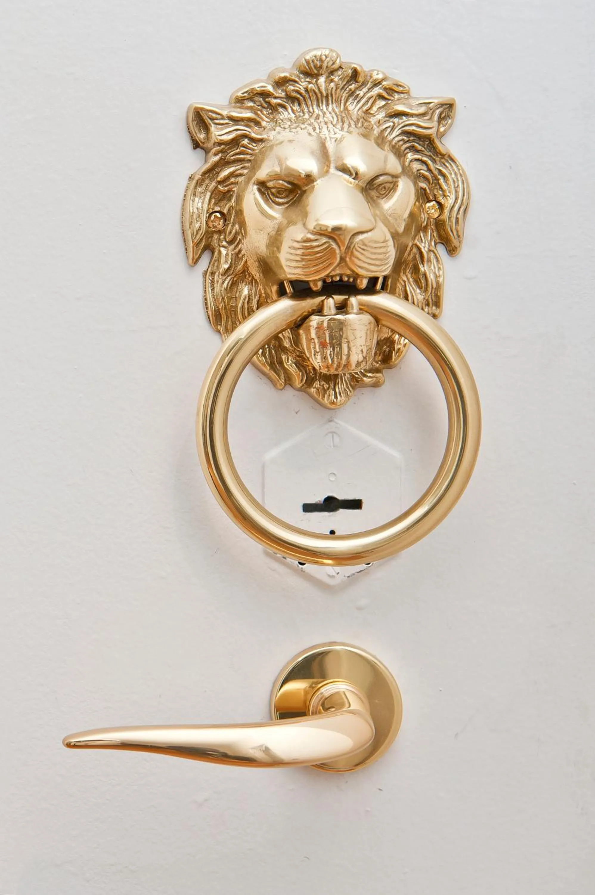 Facade/entrance in Verona Maison