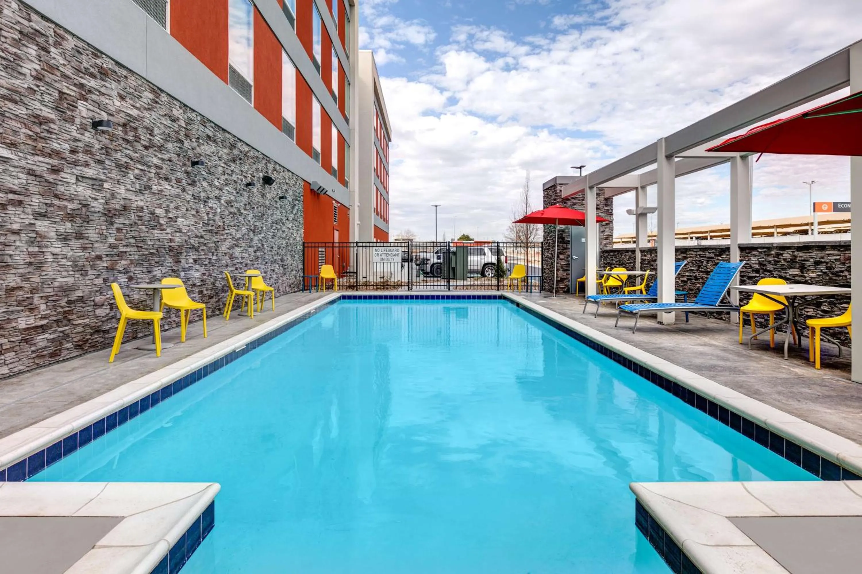 Pool view in Home2 Suites By Hilton Tulsa Airport