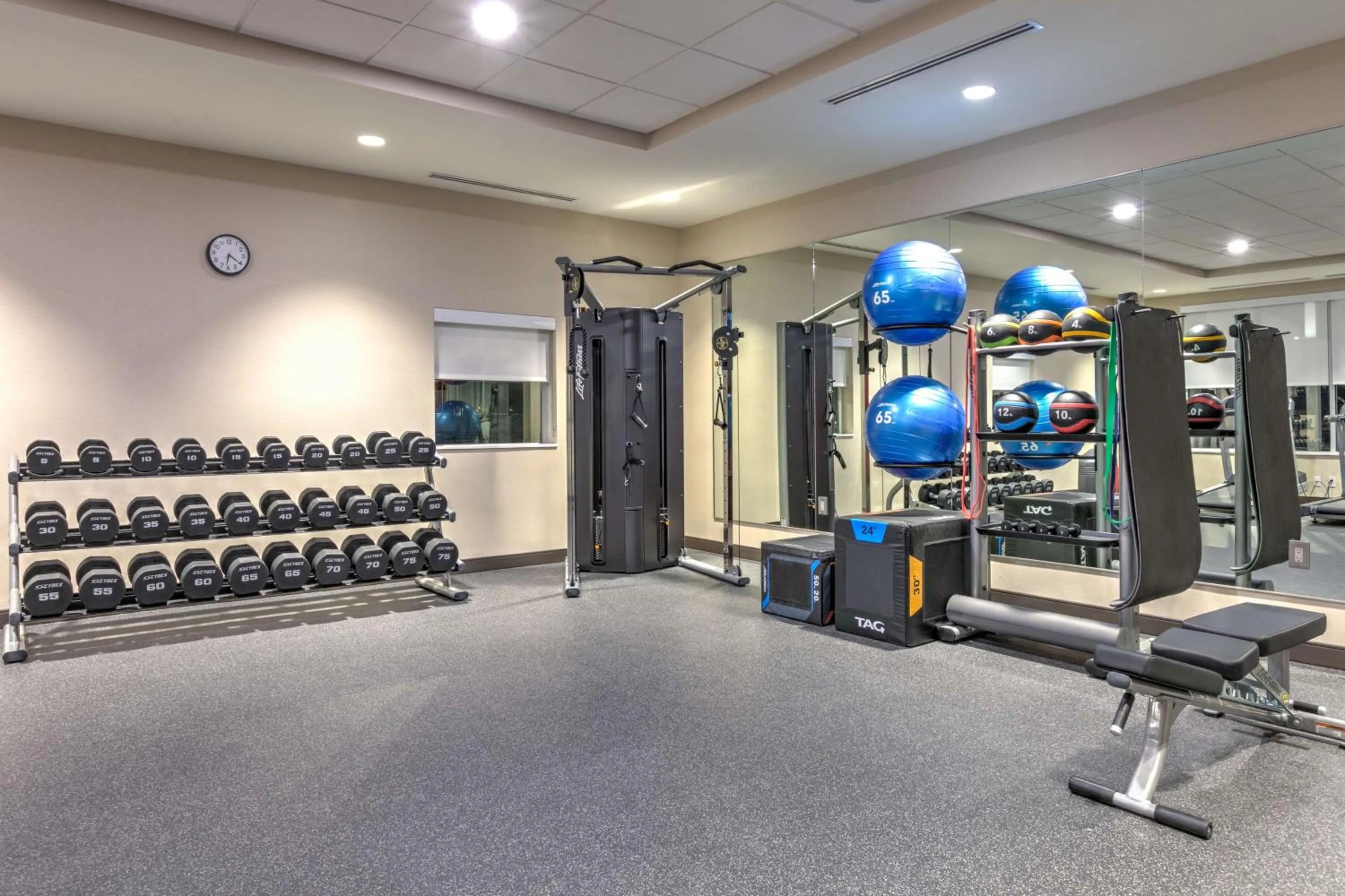 Fitness centre/facilities in Home2 Suites By Hilton Tulsa Airport