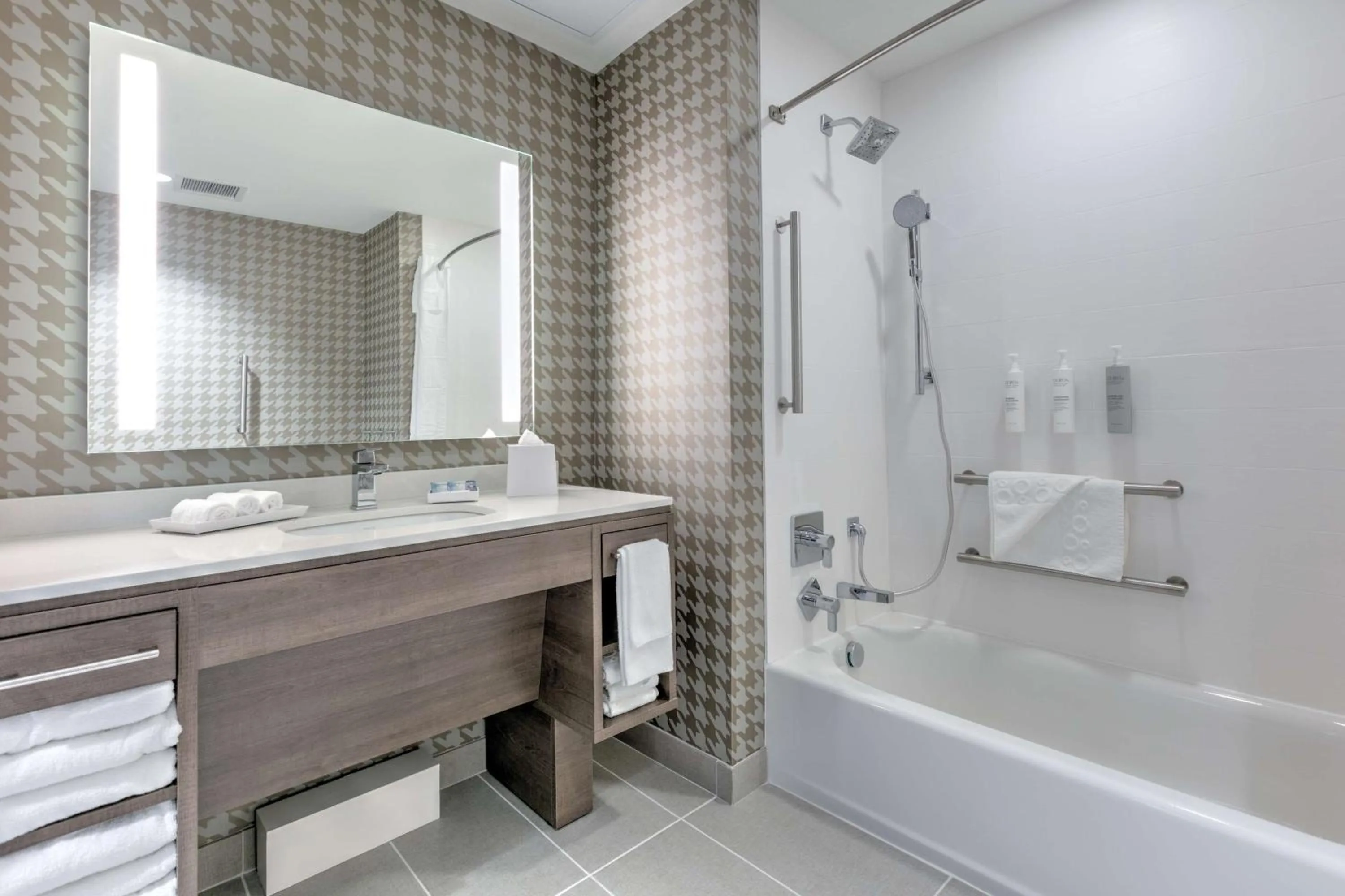 Bathroom in Home2 Suites By Hilton Tulsa Airport