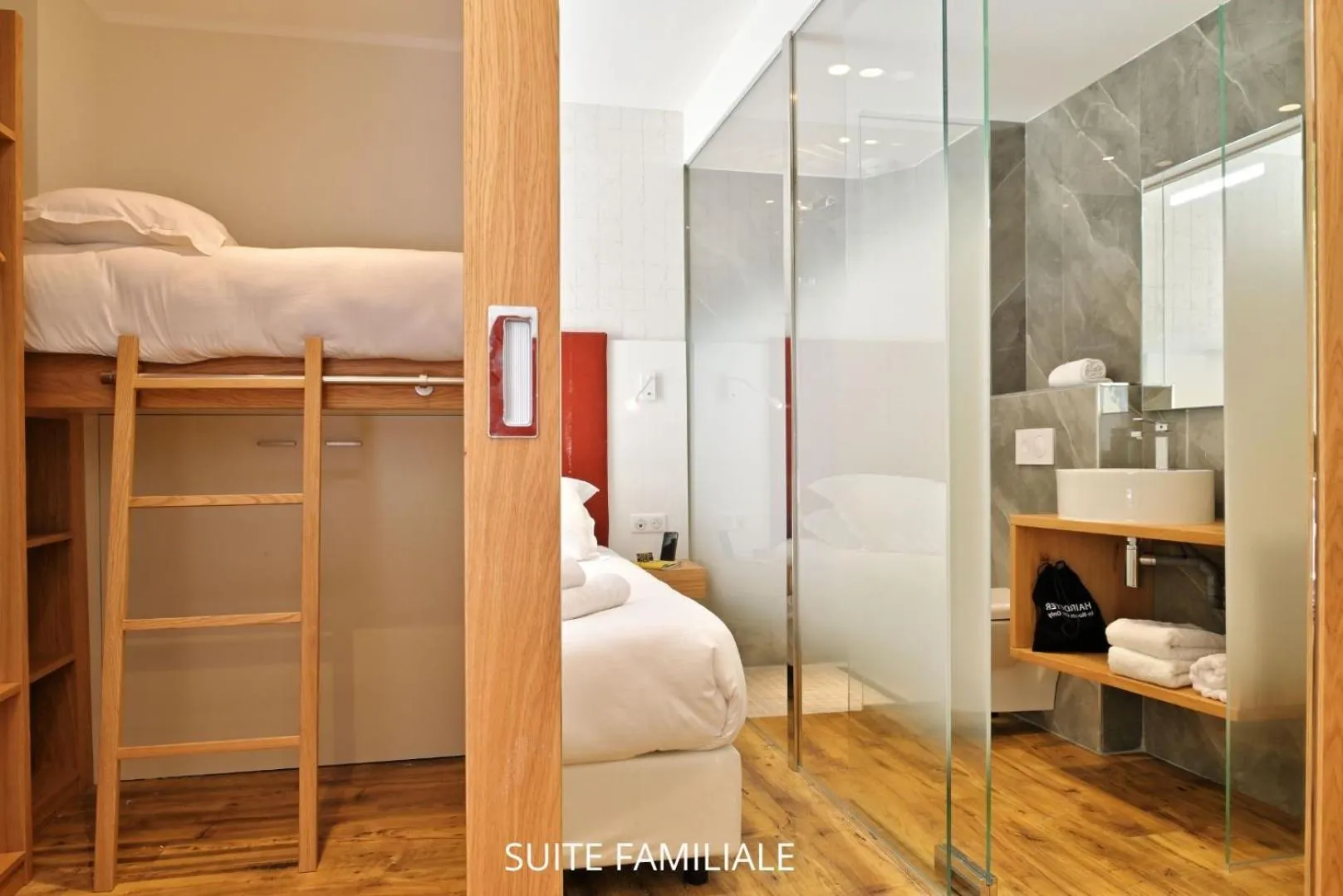 Bed in HOTEL SAINT ROCH