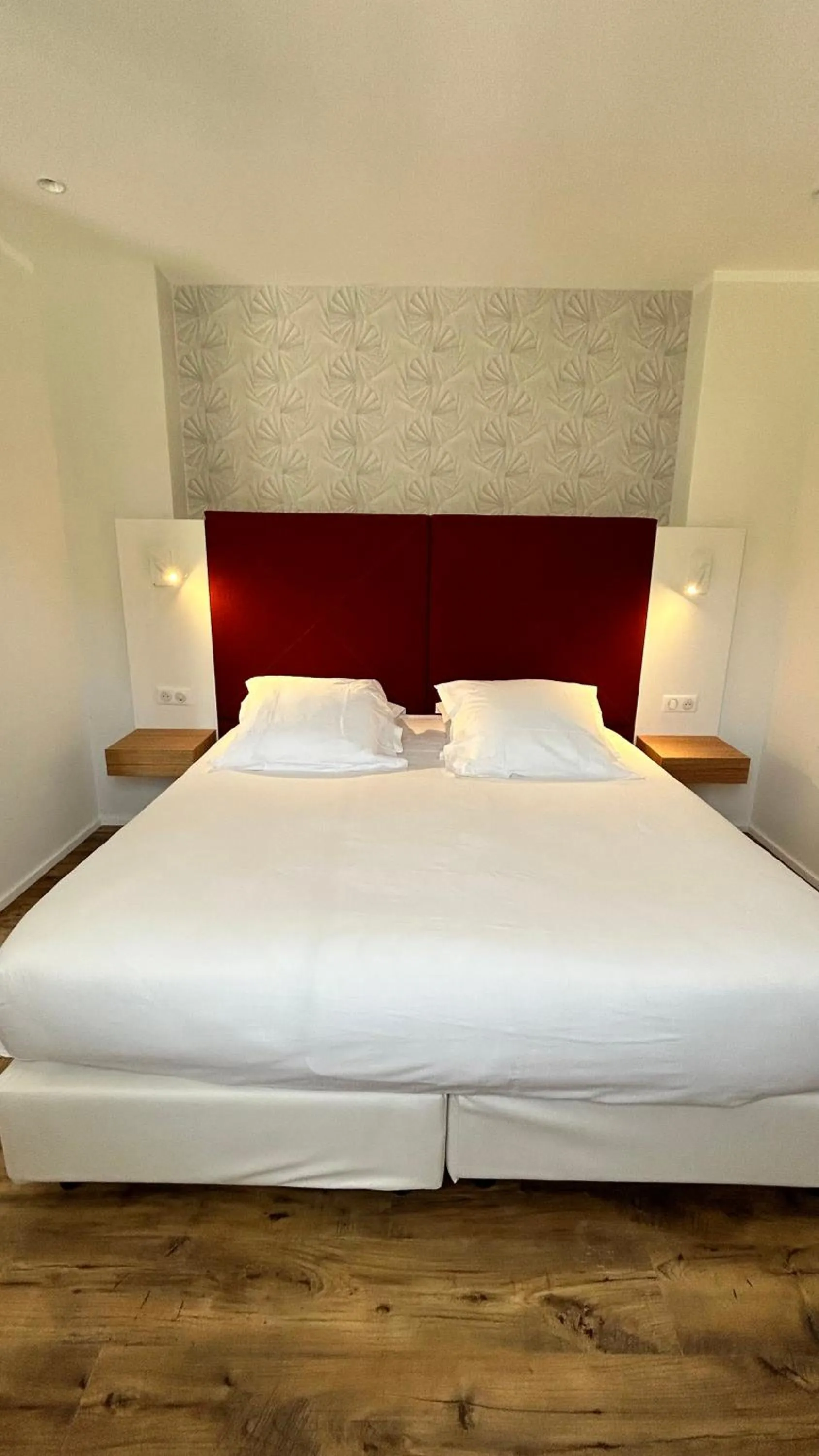 Bed in HOTEL SAINT ROCH