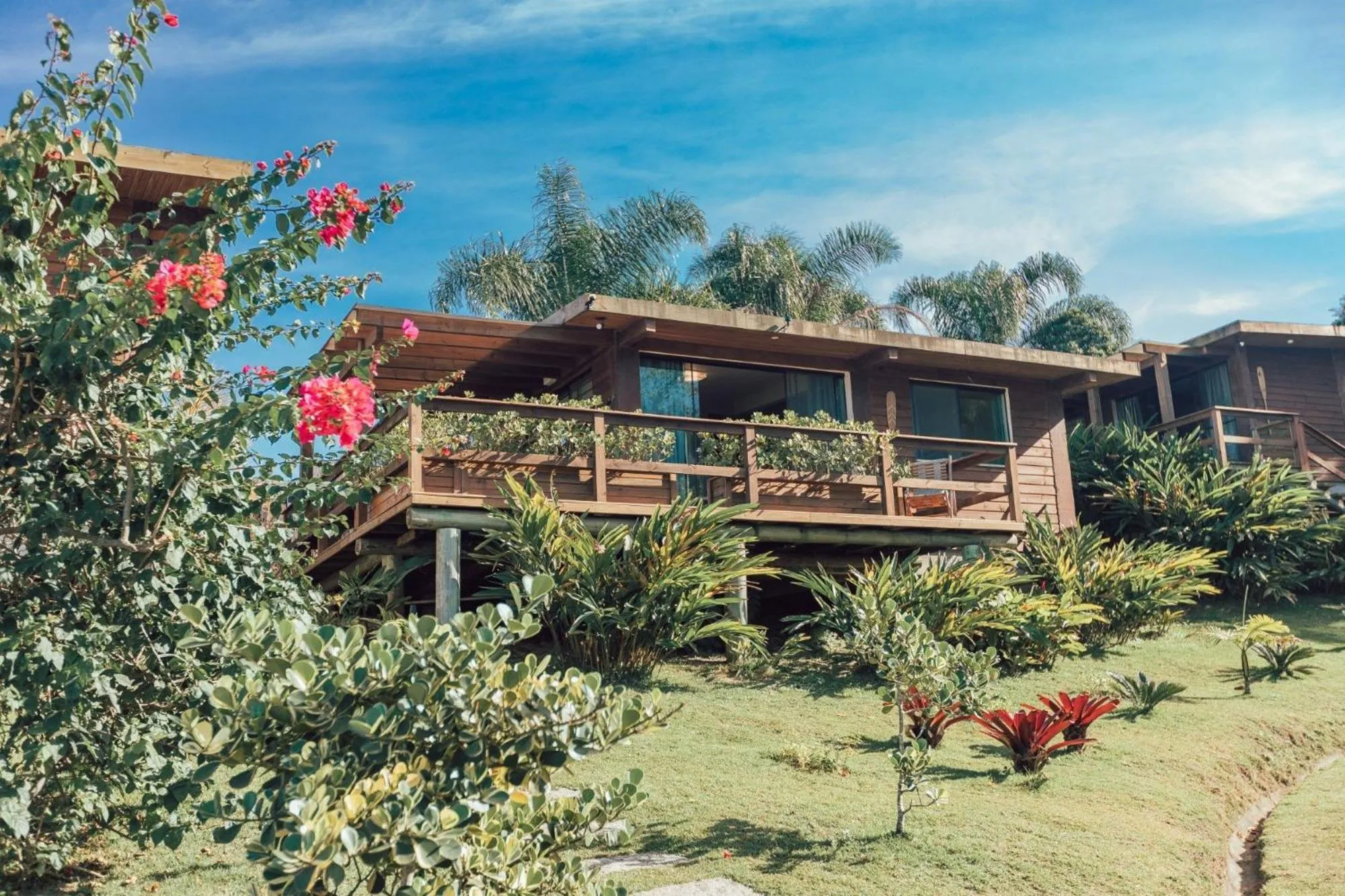 Facade/entrance in Chalés e Bangalôs Ibiraquera