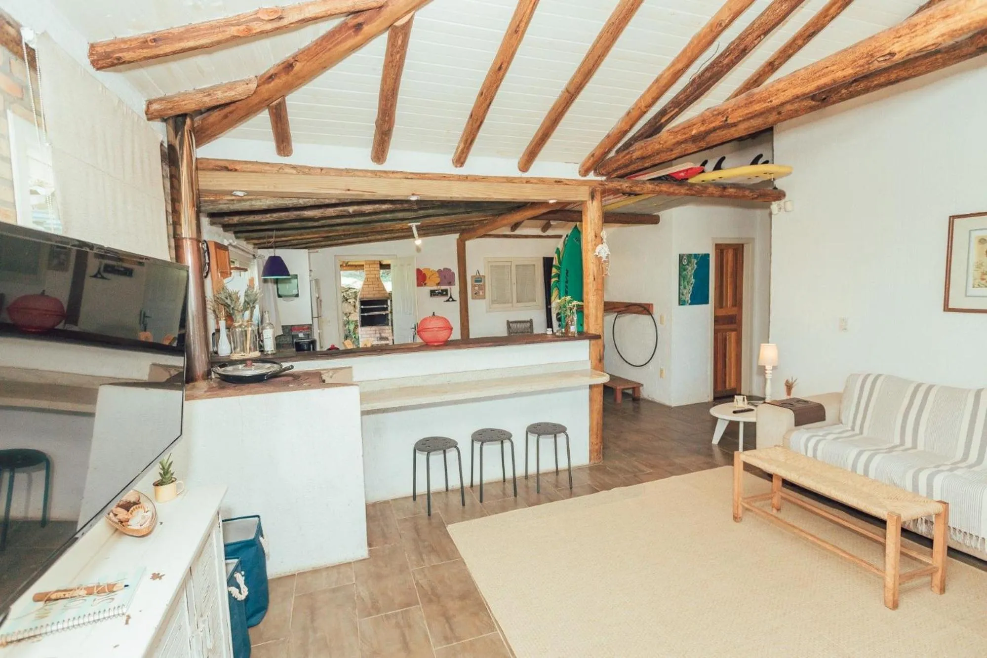 TV and multimedia in Chalés e Bangalôs Ibiraquera