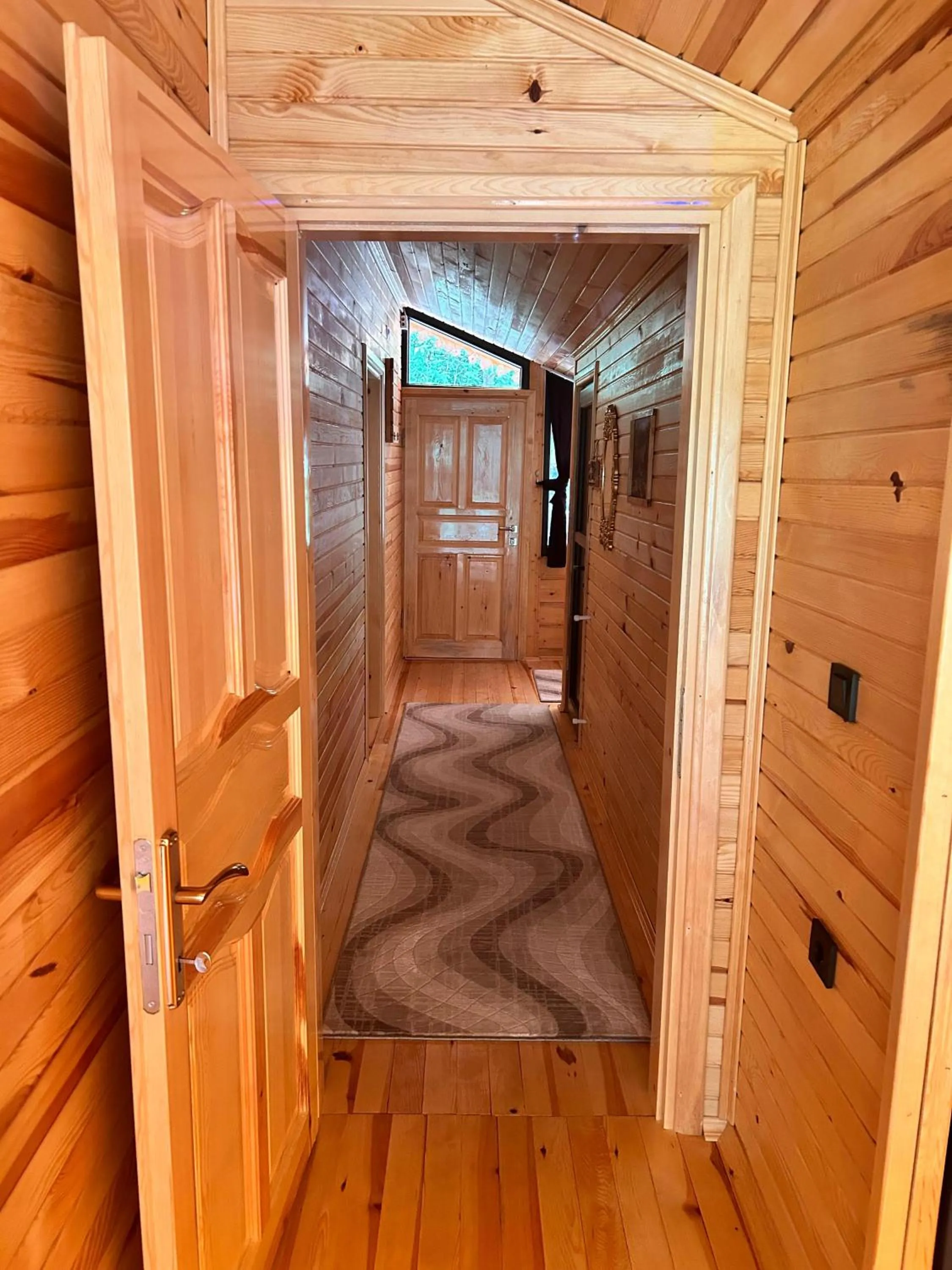 Meydan Şelale Dağ Evi