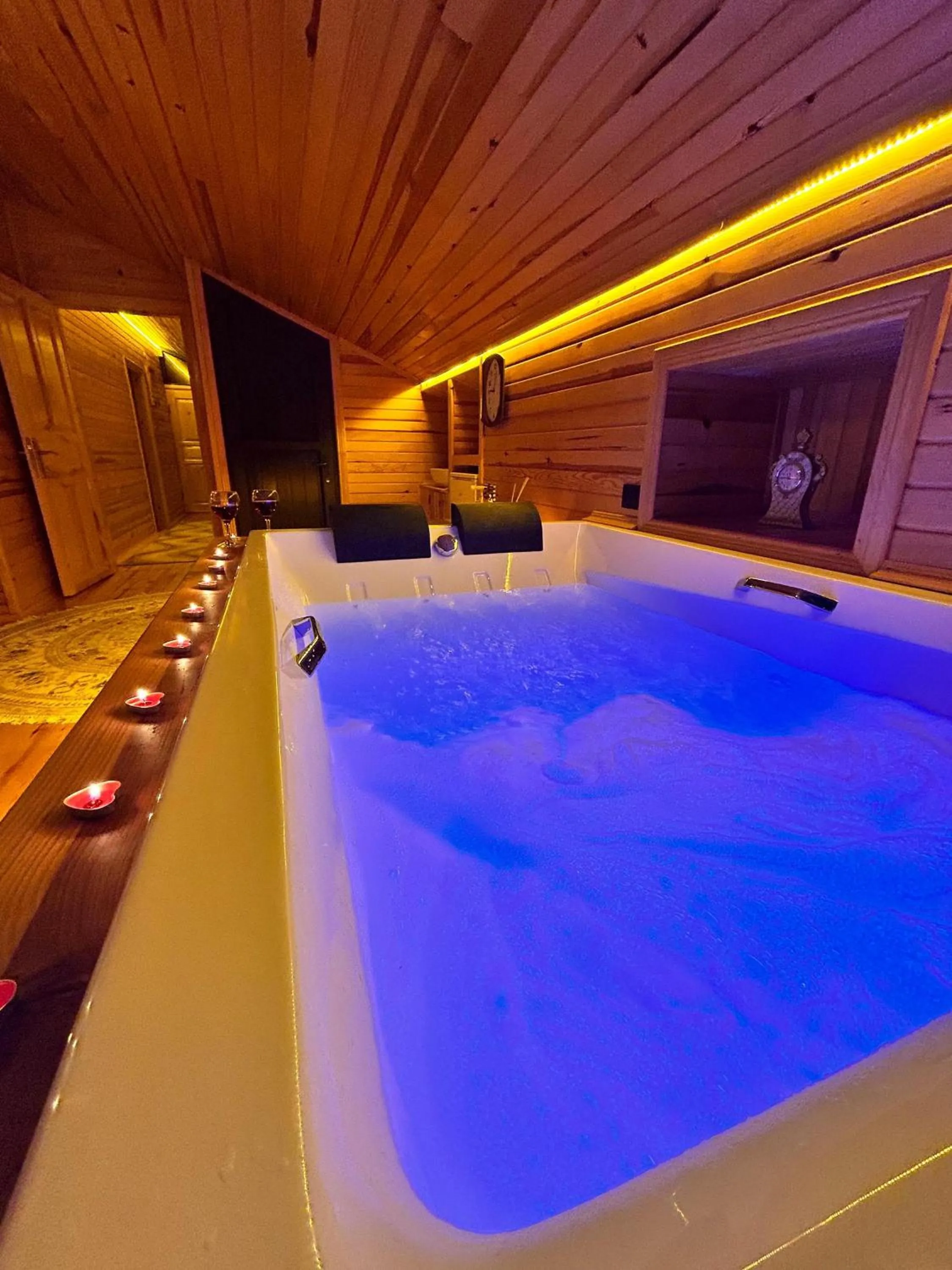 Meydan Şelale Dağ Evi